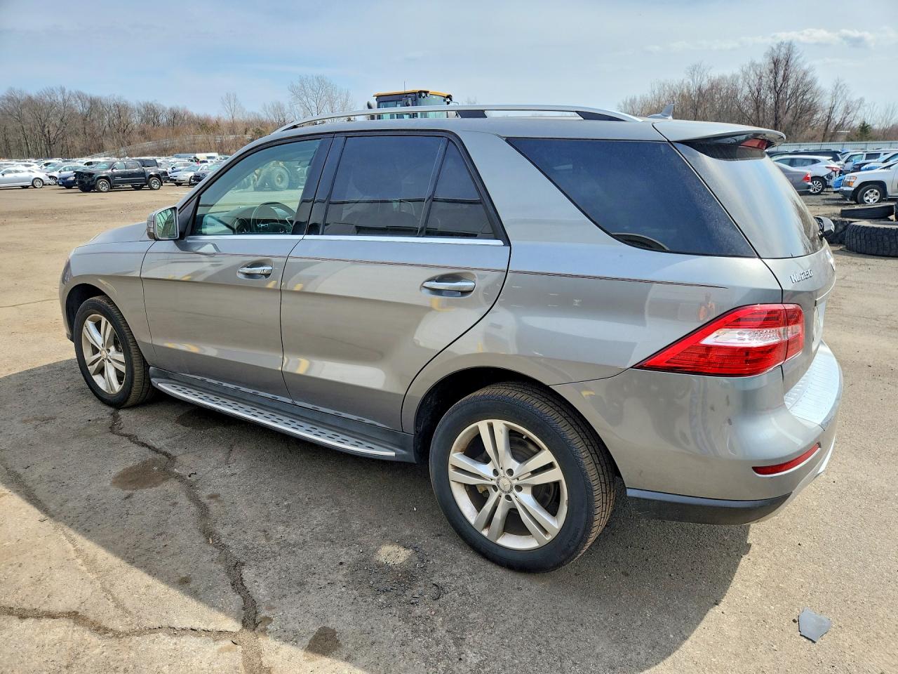 2015 Mercedes-benz Ml 250 Bluetec Серебряный vin: 4JGDA0EB0FA518018