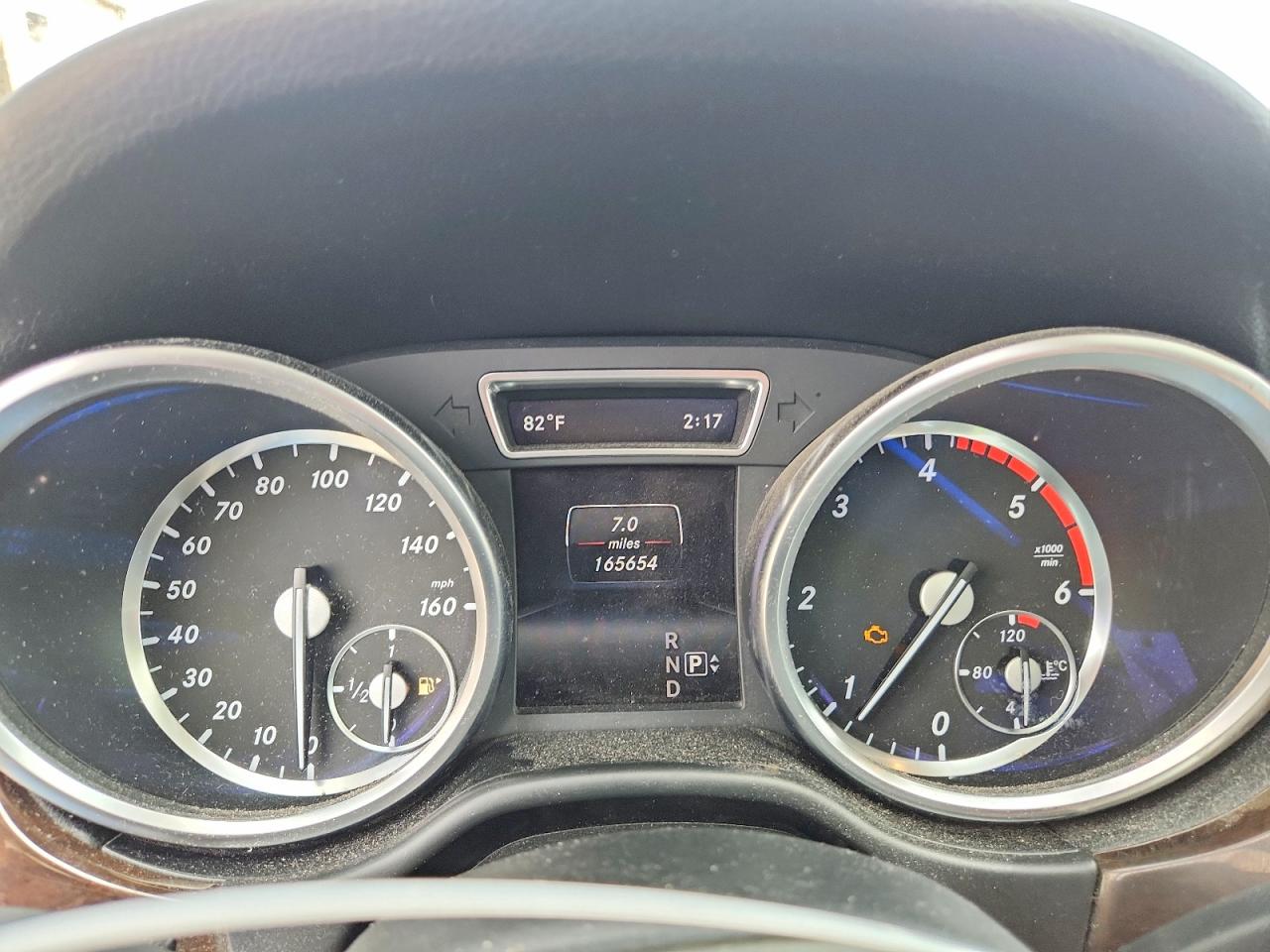 2015 Mercedes-benz Ml 250 Bluetec Серебряный vin: 4JGDA0EB0FA518018