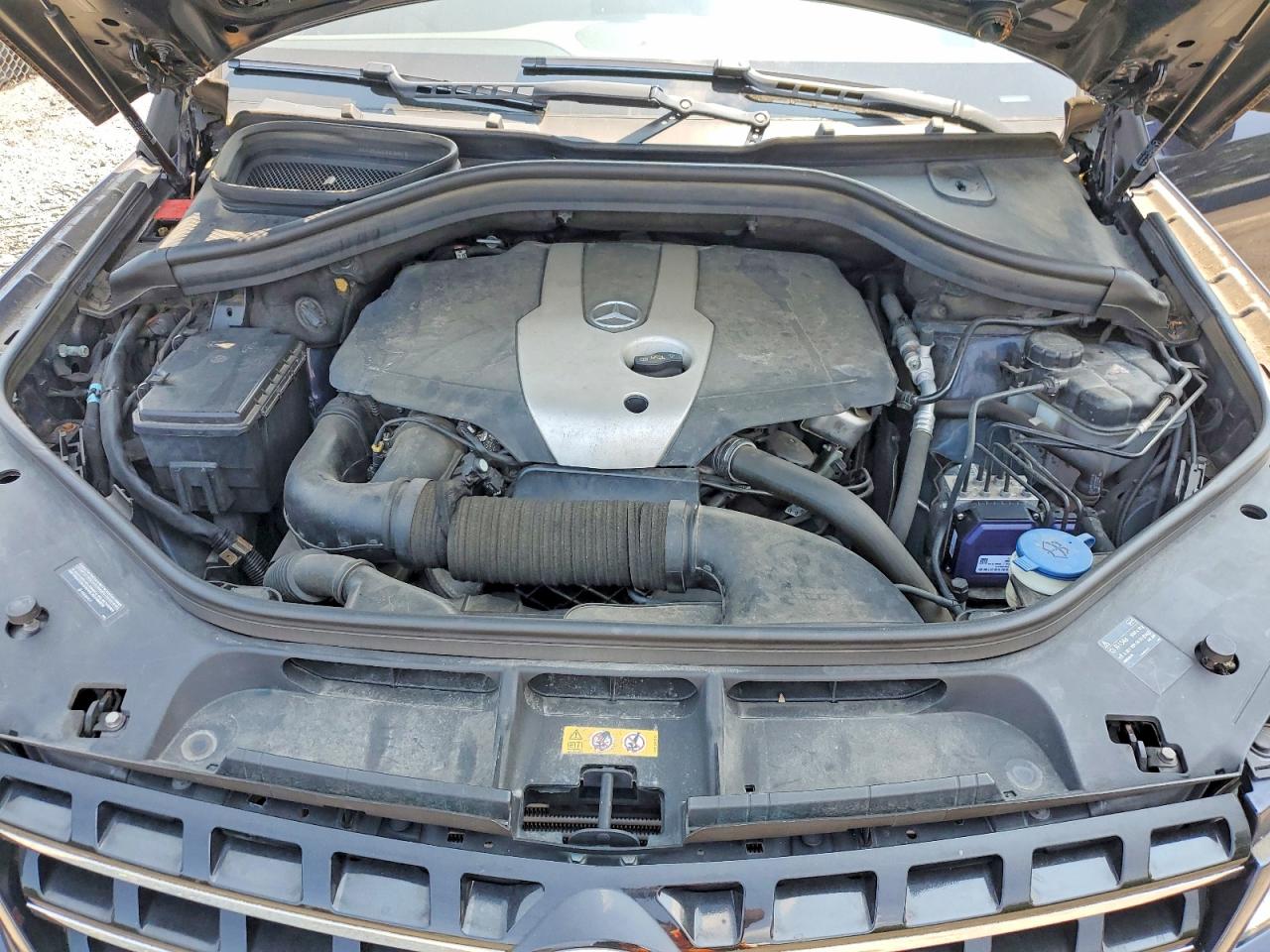 2015 Mercedes-benz Ml 250 Bluetec Blue vin: 4JGDA0EB1FA483568