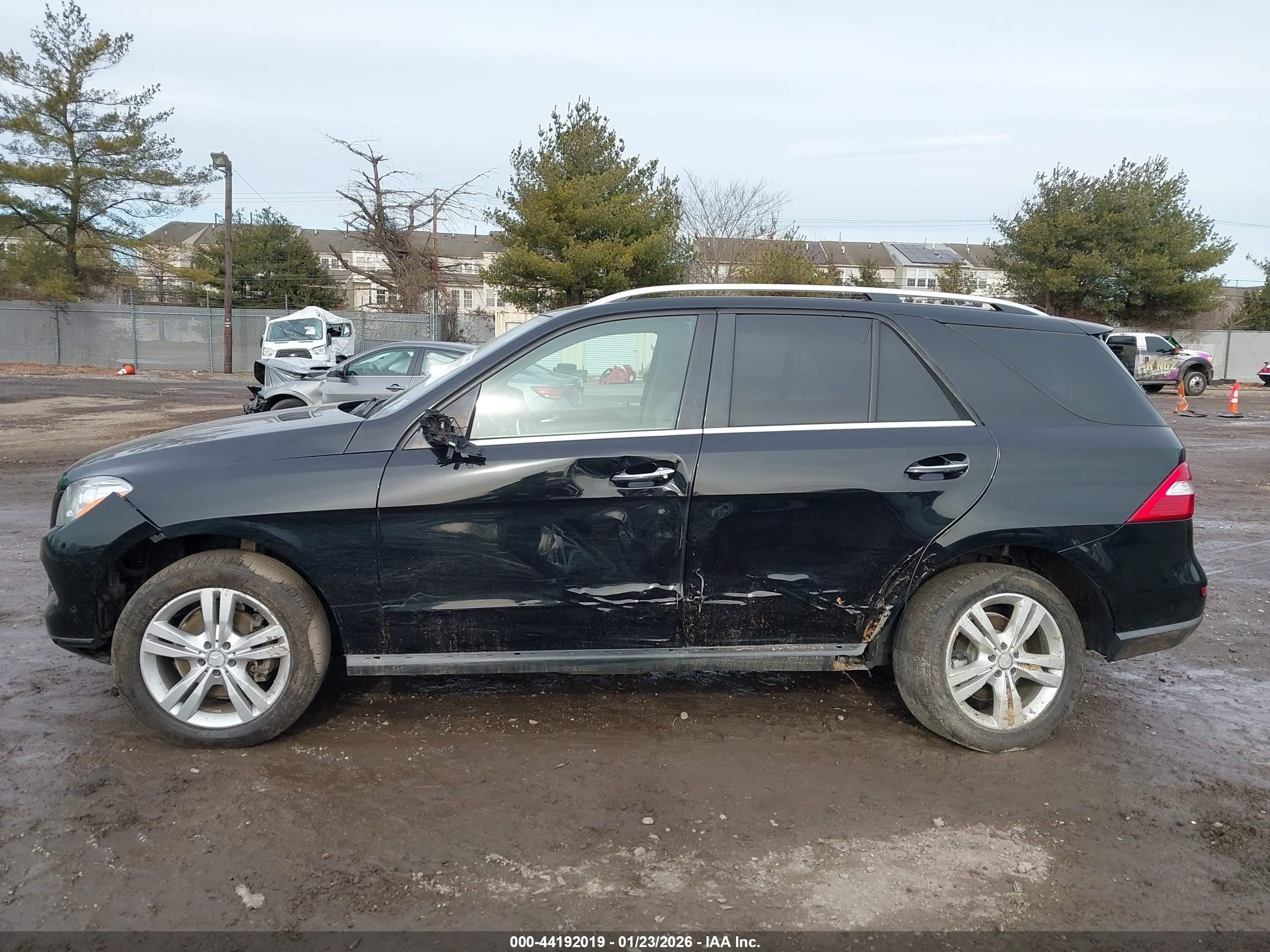 2015 Mercedes-benz Ml 250 Bluetec 4matic Black vin: 4JGDA0EB2FA526167