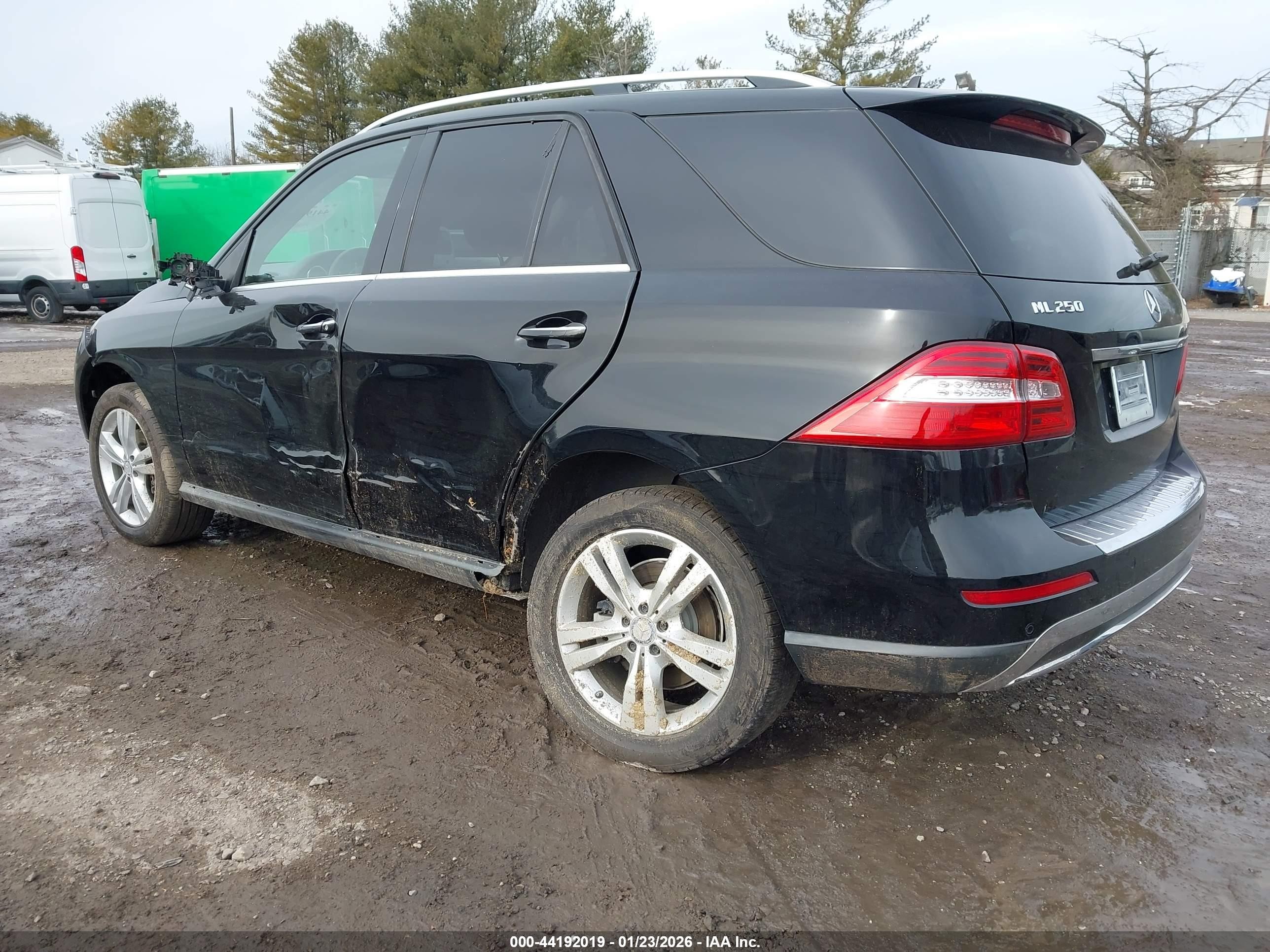 2015 Mercedes-benz Ml 250 Bluetec 4matic Black vin: 4JGDA0EB2FA526167