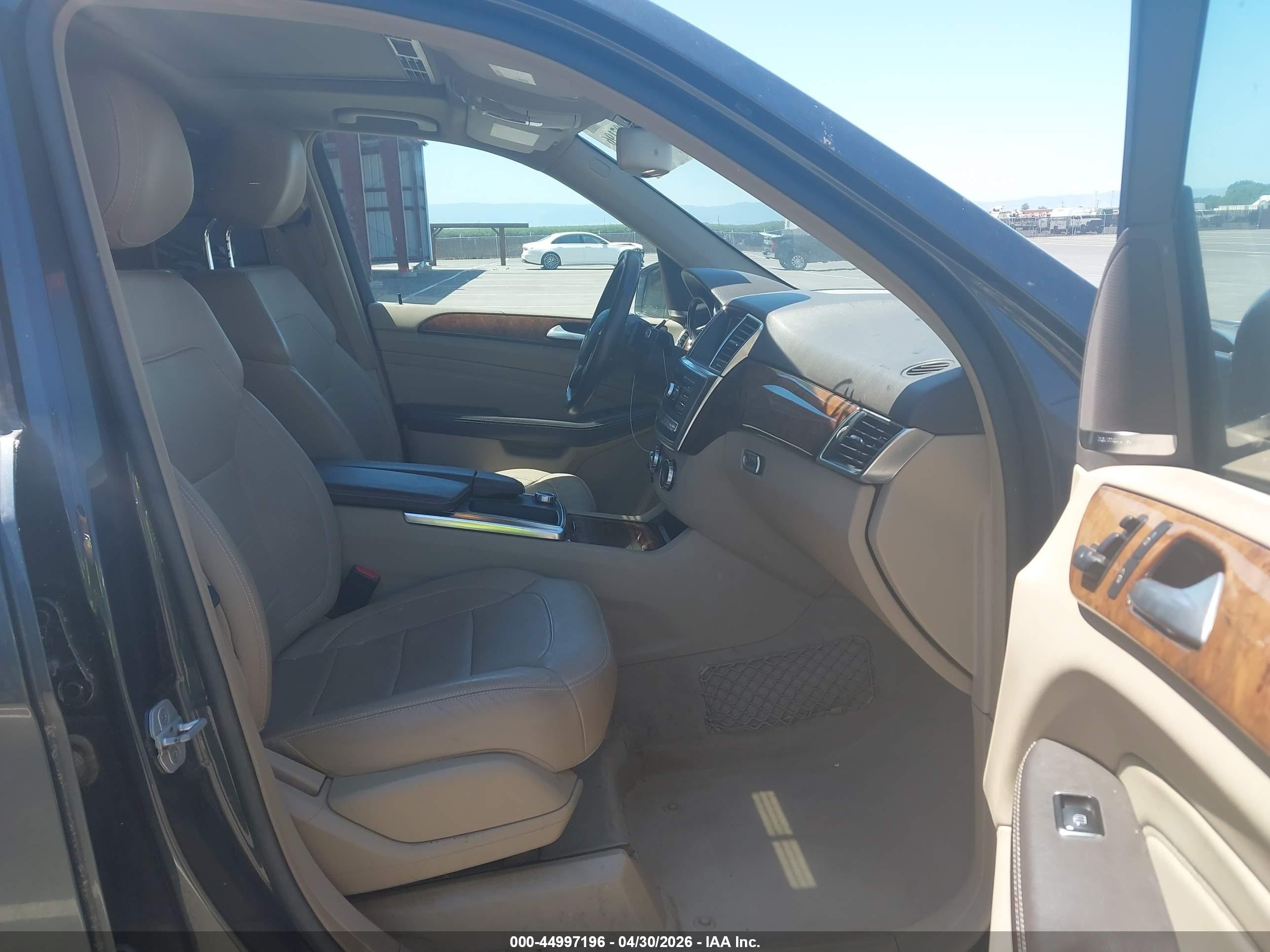 2015 Mercedes-benz Ml 250 Bluetec 4matic Gray vin: 4JGDA0EB3FA492790
