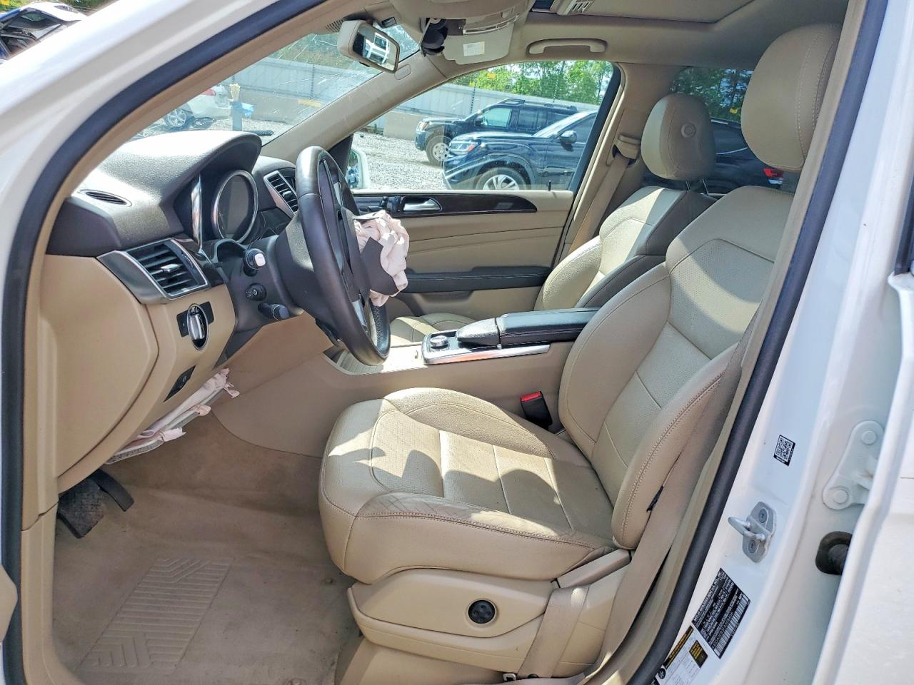 2015 Mercedes-benz Ml 250 Bluetec White vin: 4JGDA0EB3FA508406