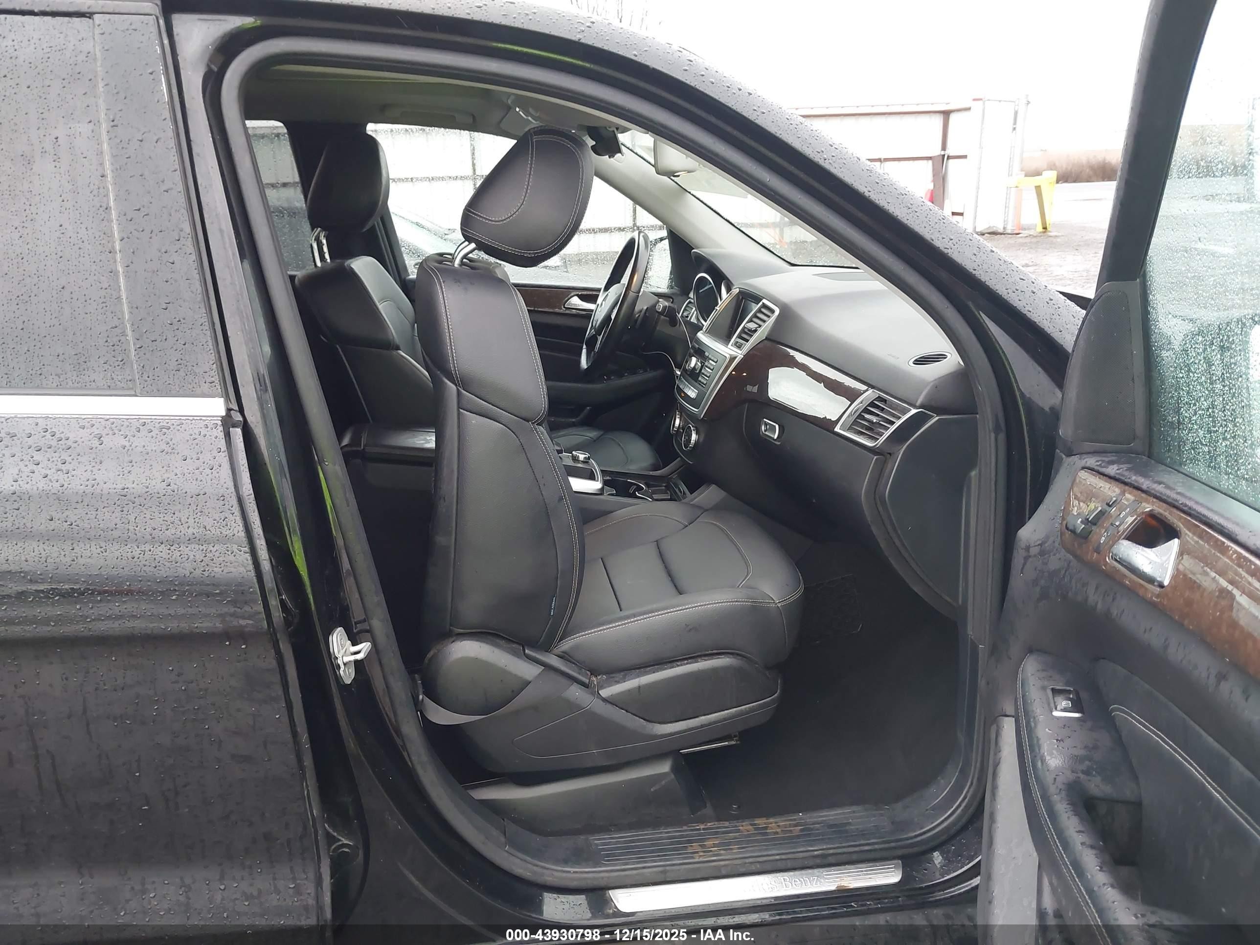 2015 Mercedes-benz Ml 250 Bluetec 4matic Black vin: 4JGDA0EB3FA615889