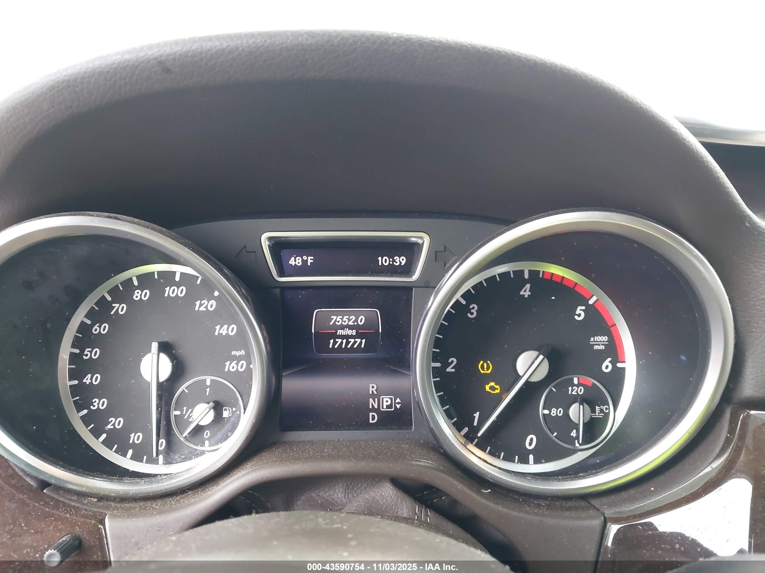 2015 Mercedes-benz Ml 250 Bluetec 4matic Dark Blue vin: 4JGDA0EB5FA472458
