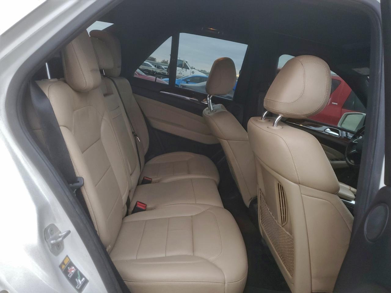 2015 Mercedes-benz Ml 250 Bluetec White vin: 4JGDA0EB6FA511672