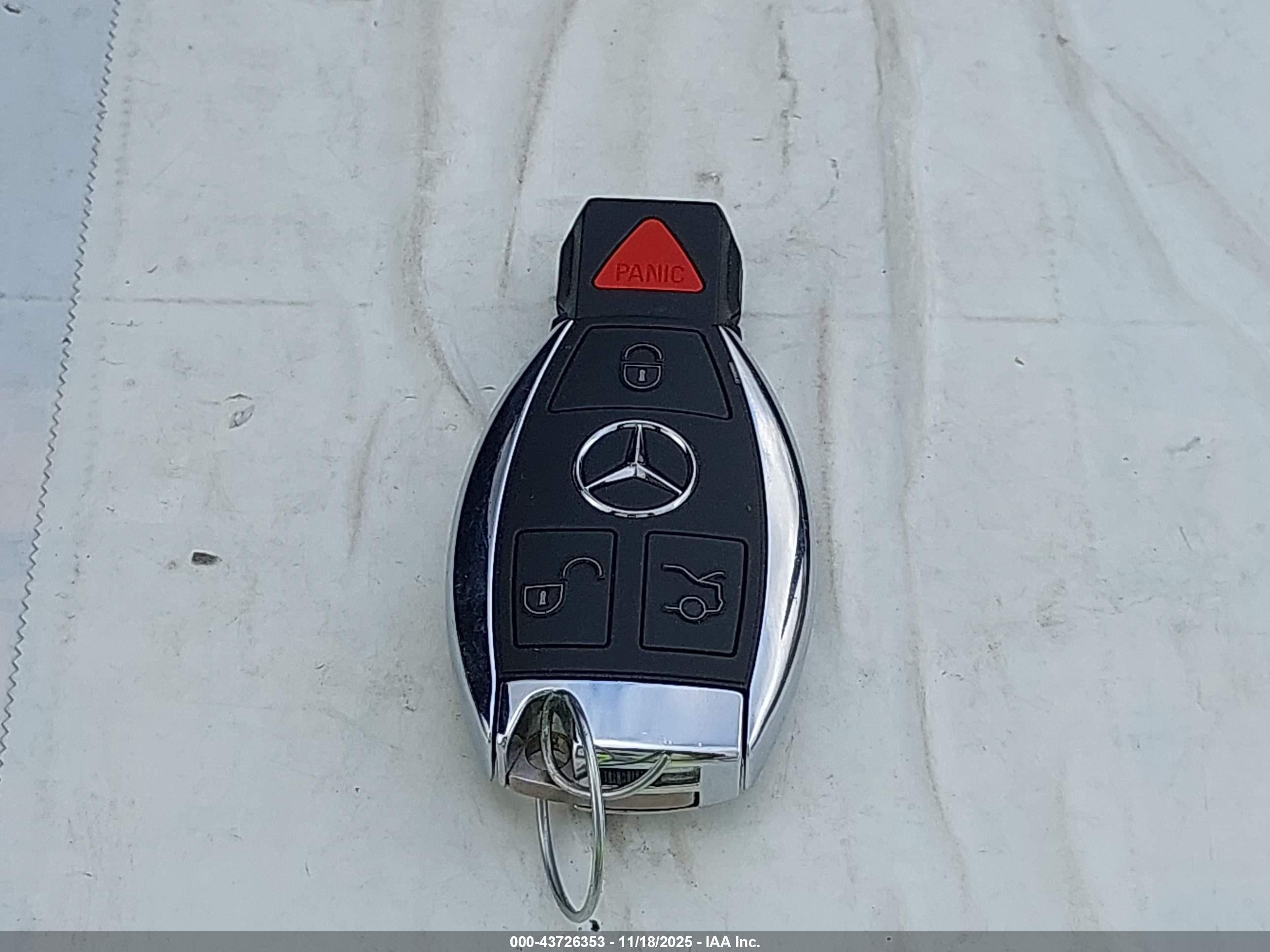 2015 Mercedes-benz Ml 250 Bluetec 4matic Red vin: 4JGDA0EB7FA472588