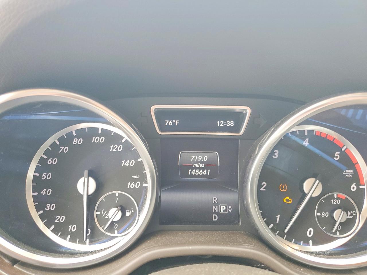 2015 Mercedes-benz Ml 250 Bluetec Кремовый vin: 4JGDA0EB7FA511888