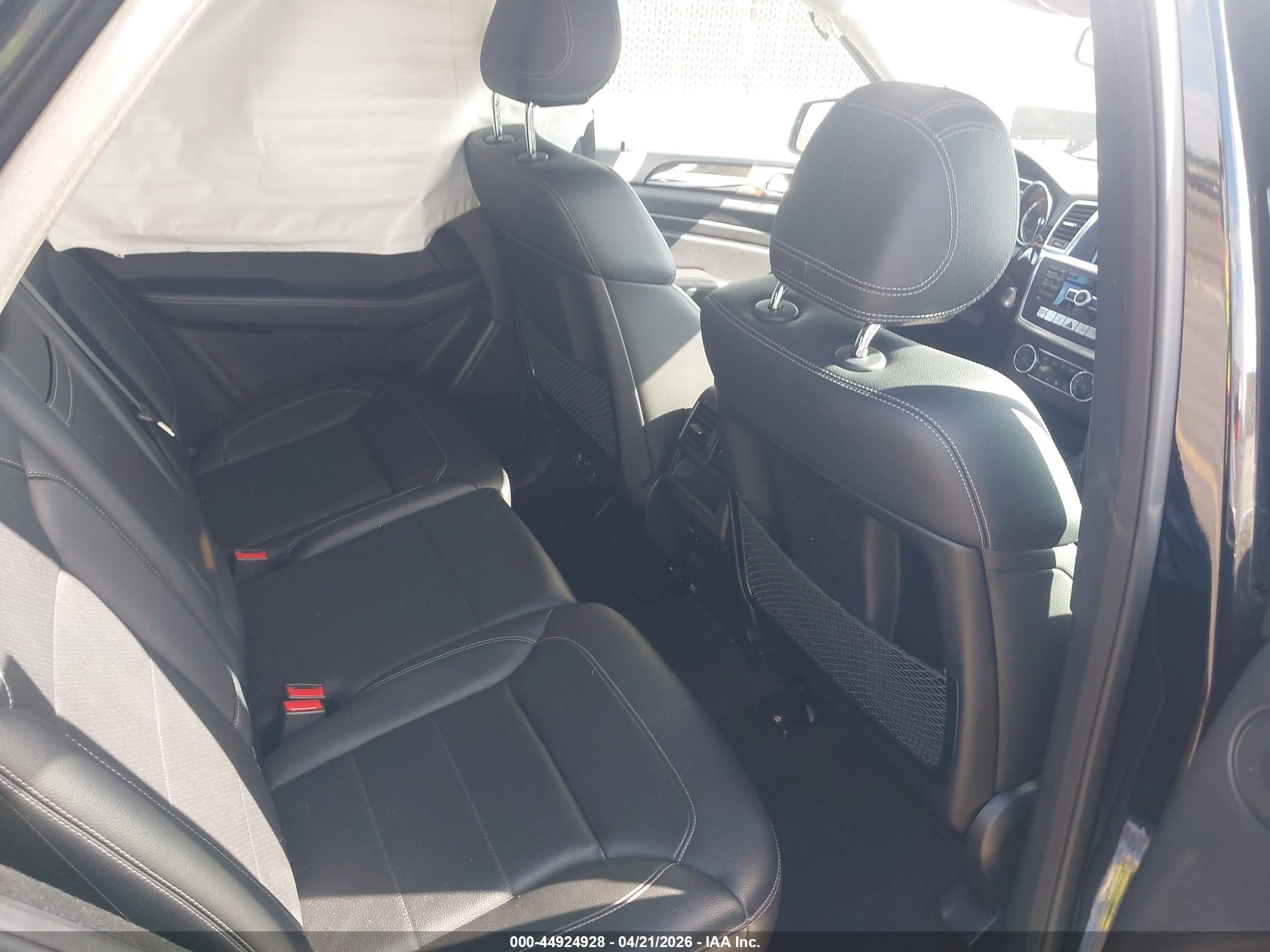 2015 Mercedes-benz Ml 250 Bluetec 4matic Black vin: 4JGDA0EB8FA548559