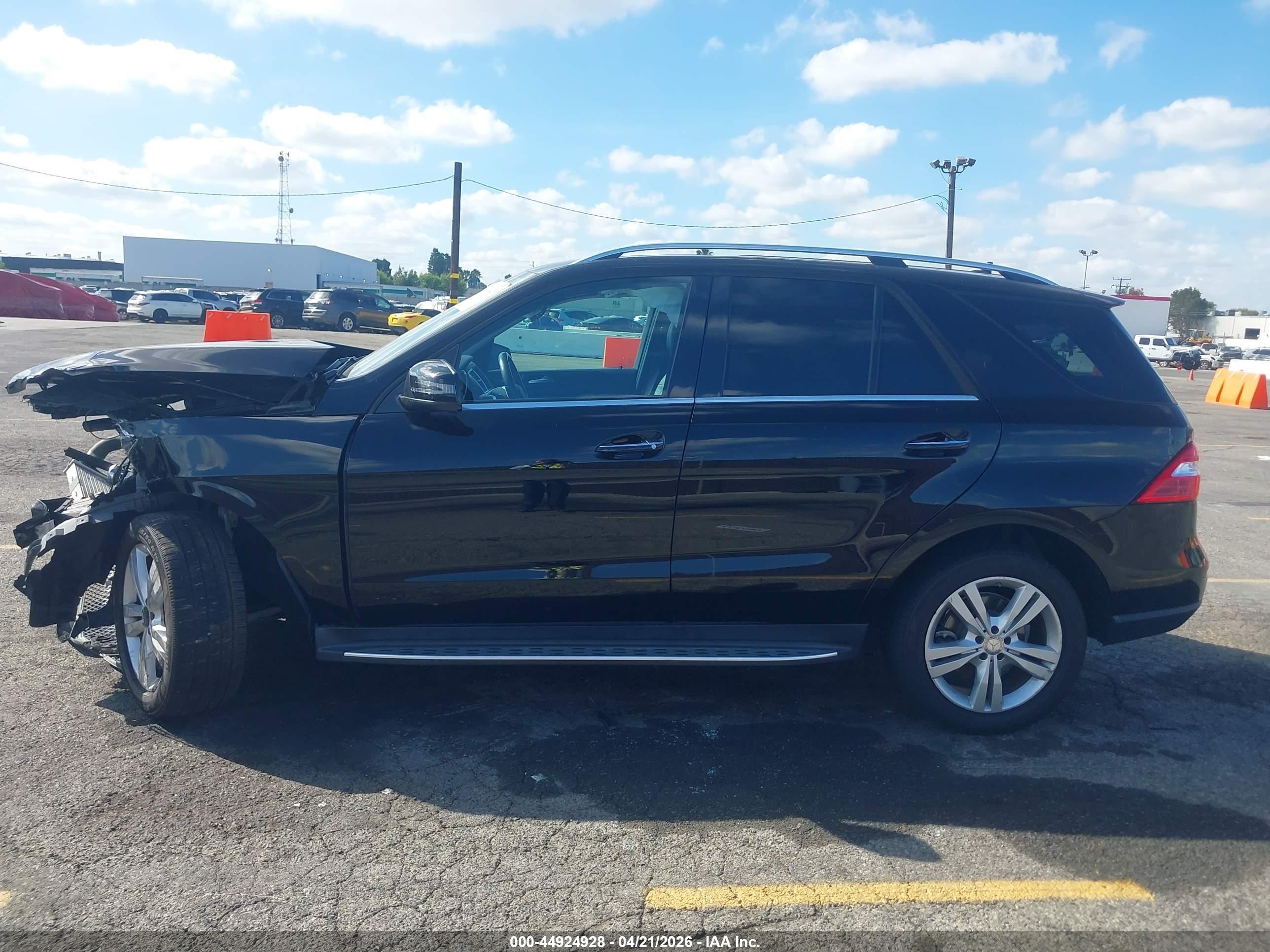 2015 Mercedes-benz Ml 250 Bluetec 4matic Black vin: 4JGDA0EB8FA548559
