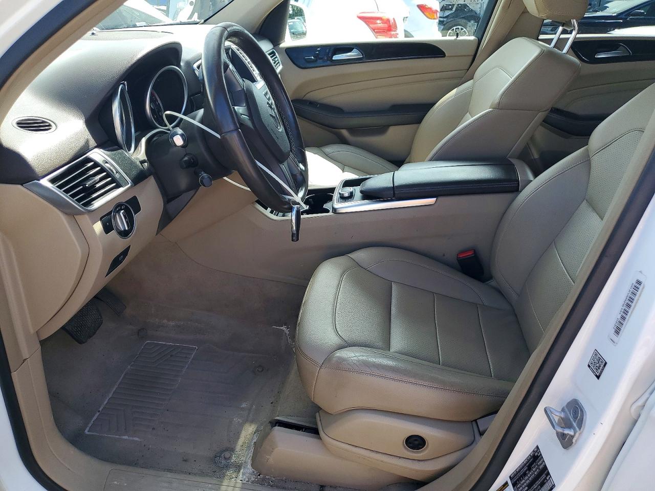 2015 Mercedes-benz Ml 250 Bluetec White vin: 4JGDA0EB8FA565698