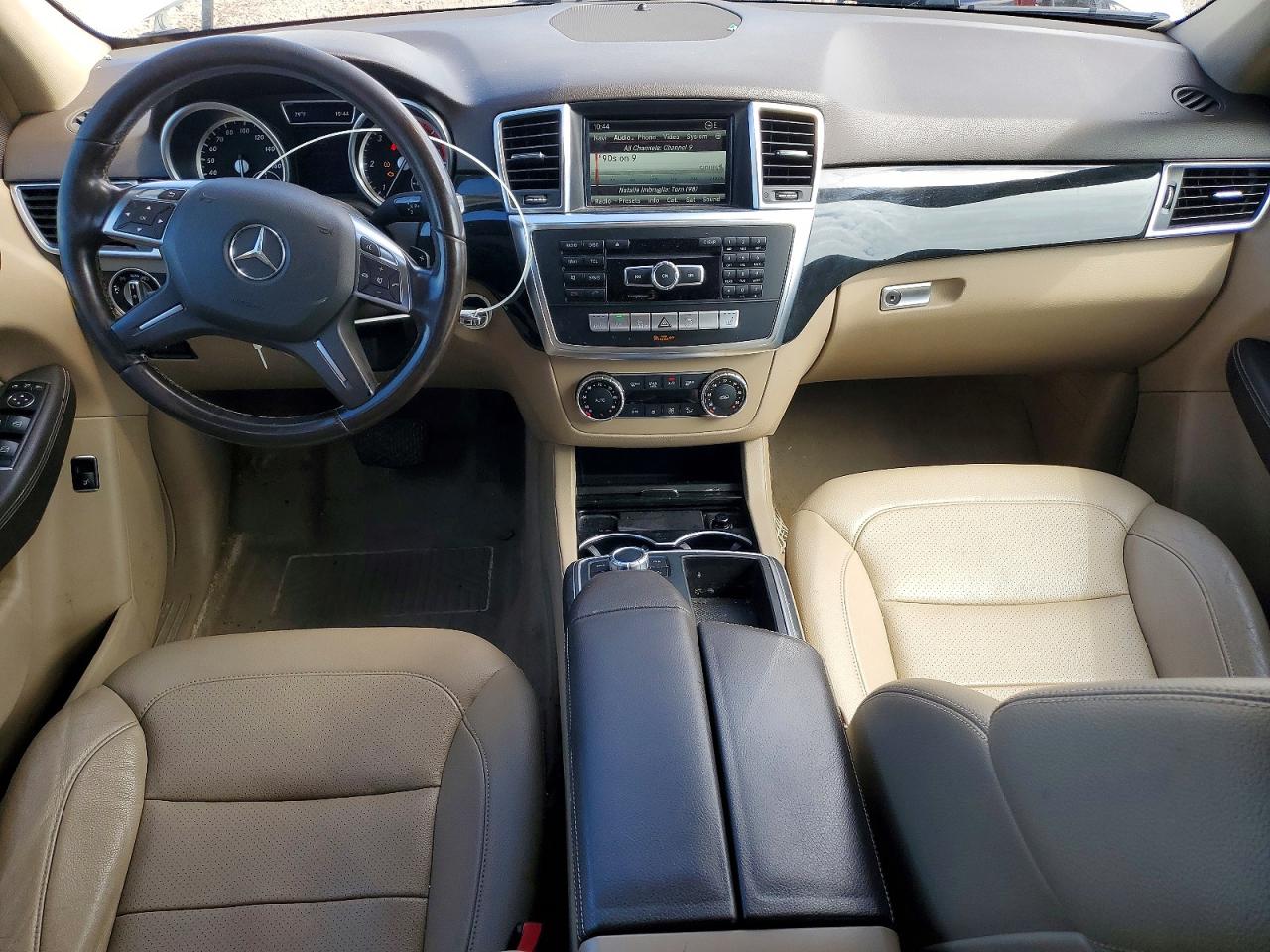 2015 Mercedes-benz Ml 250 Bluetec White vin: 4JGDA0EB8FA565698