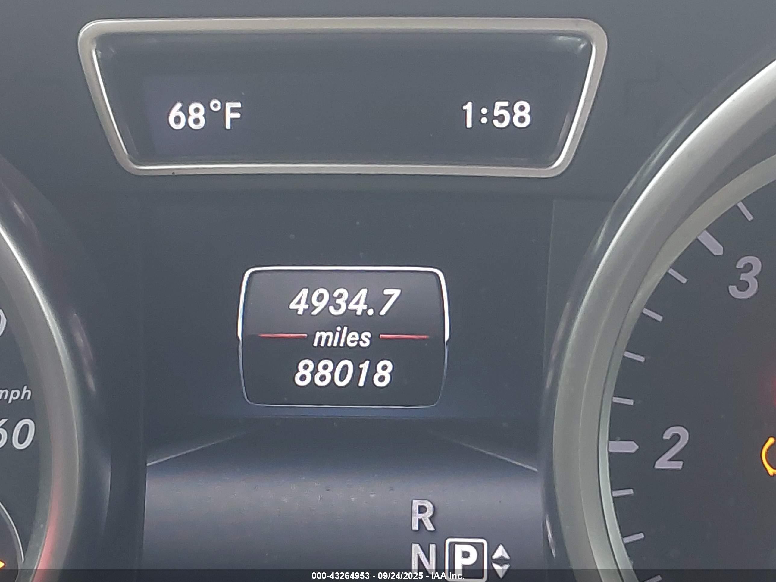 2015 Mercedes-benz Ml 250 Bluetec 4matic White vin: 4JGDA0EB8FA584154
