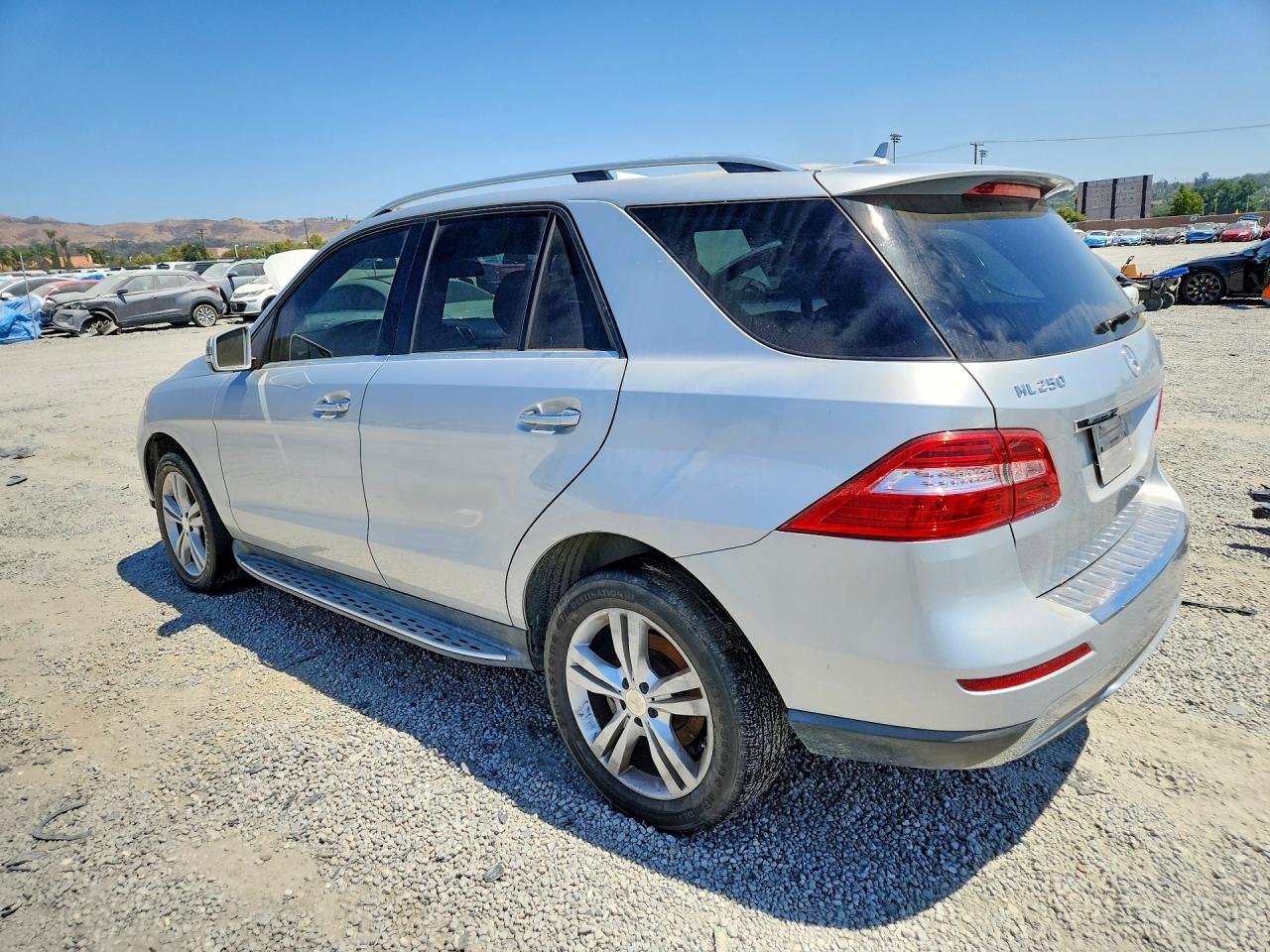 2015 Mercedes-benz Ml 250 Bluetec Silver vin: 4JGDA0EB9FA520785