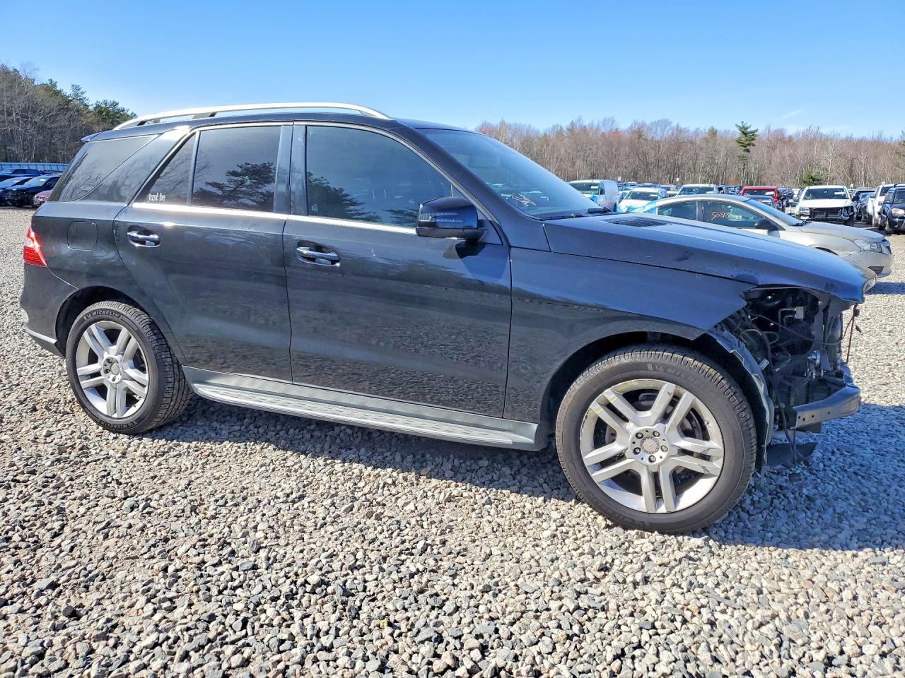 2015 Mercedes-benz Ml 250 Bluetec Black vin: 4JGDA0EBXFA463349