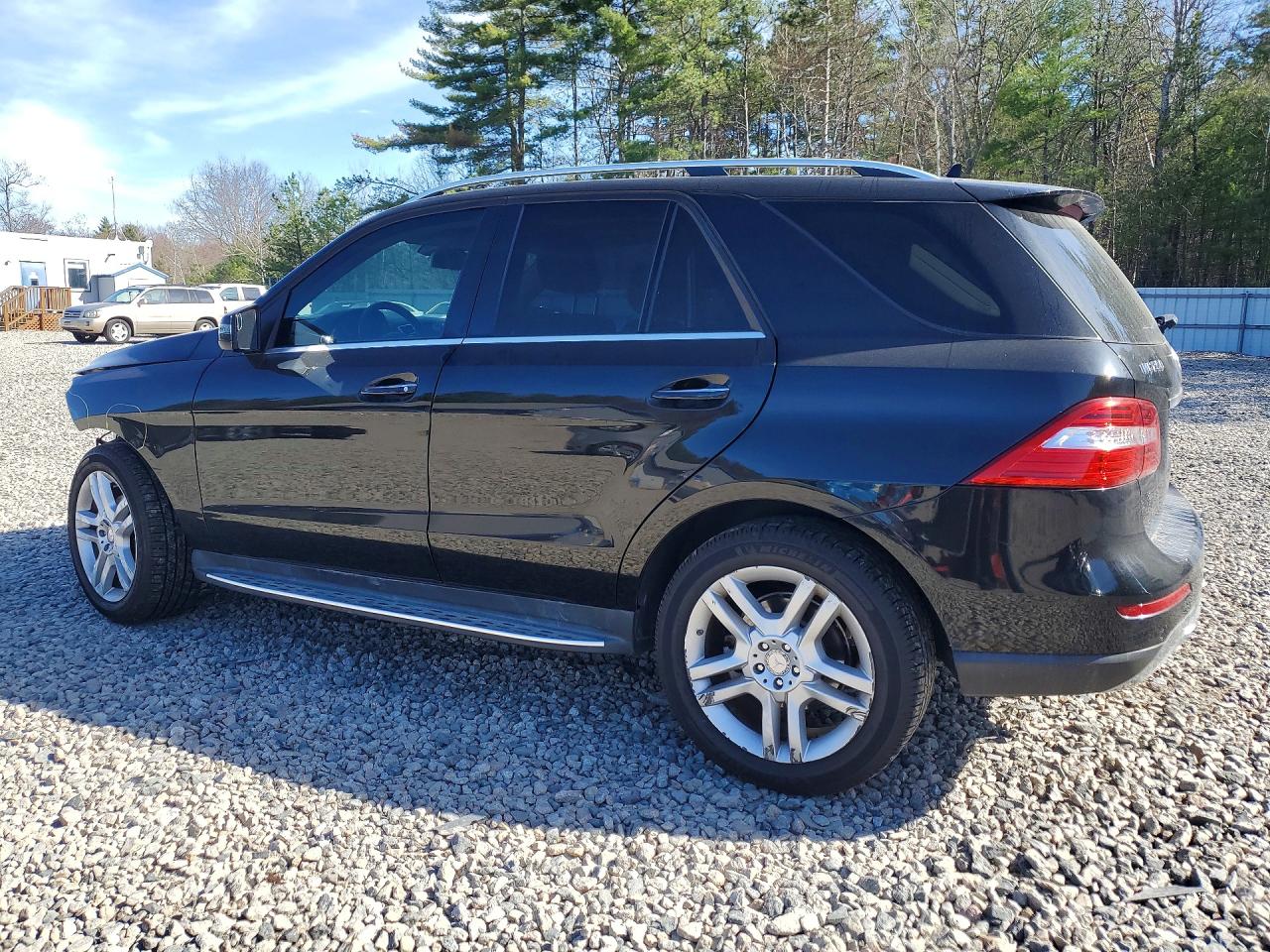 2015 Mercedes-benz Ml 250 Bluetec Black vin: 4JGDA0EBXFA463349