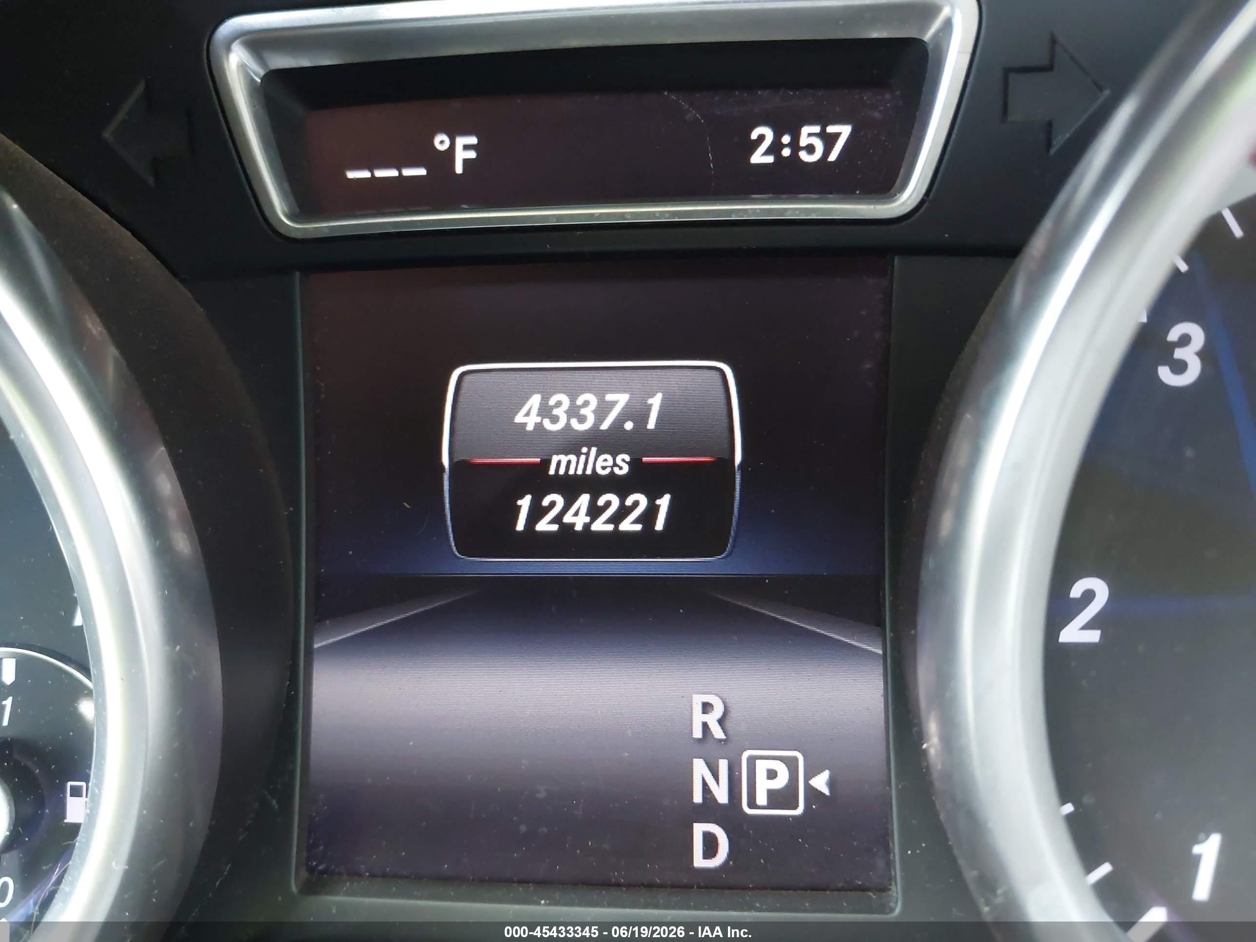 2015 Mercedes-benz Ml 250 Bluetec 4matic White vin: 4JGDA0EBXFA533531
