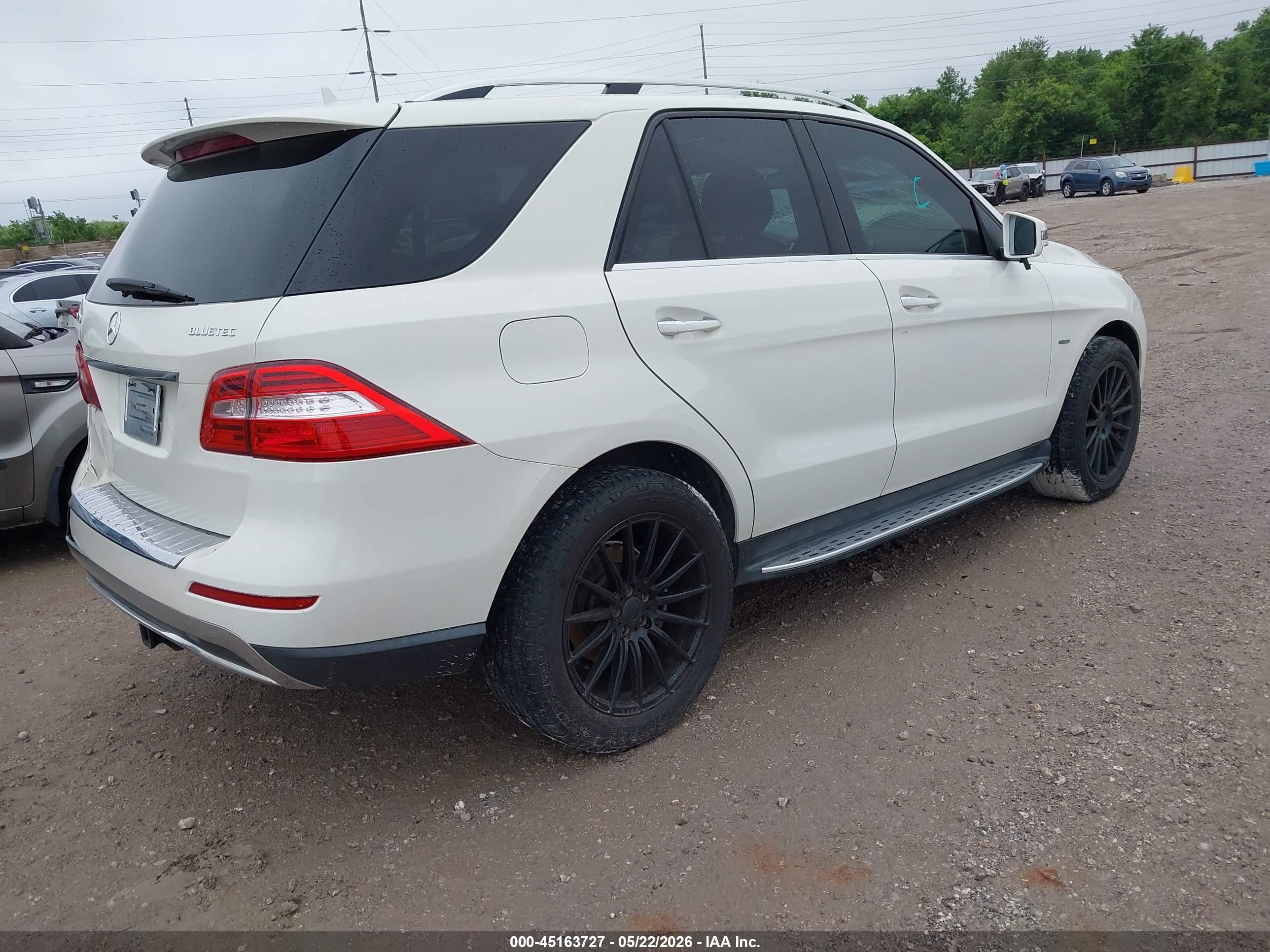 2012 Mercedes-benz Ml 350 Bluetec 4matic Белый vin: 4JGDA2EB0CA011949