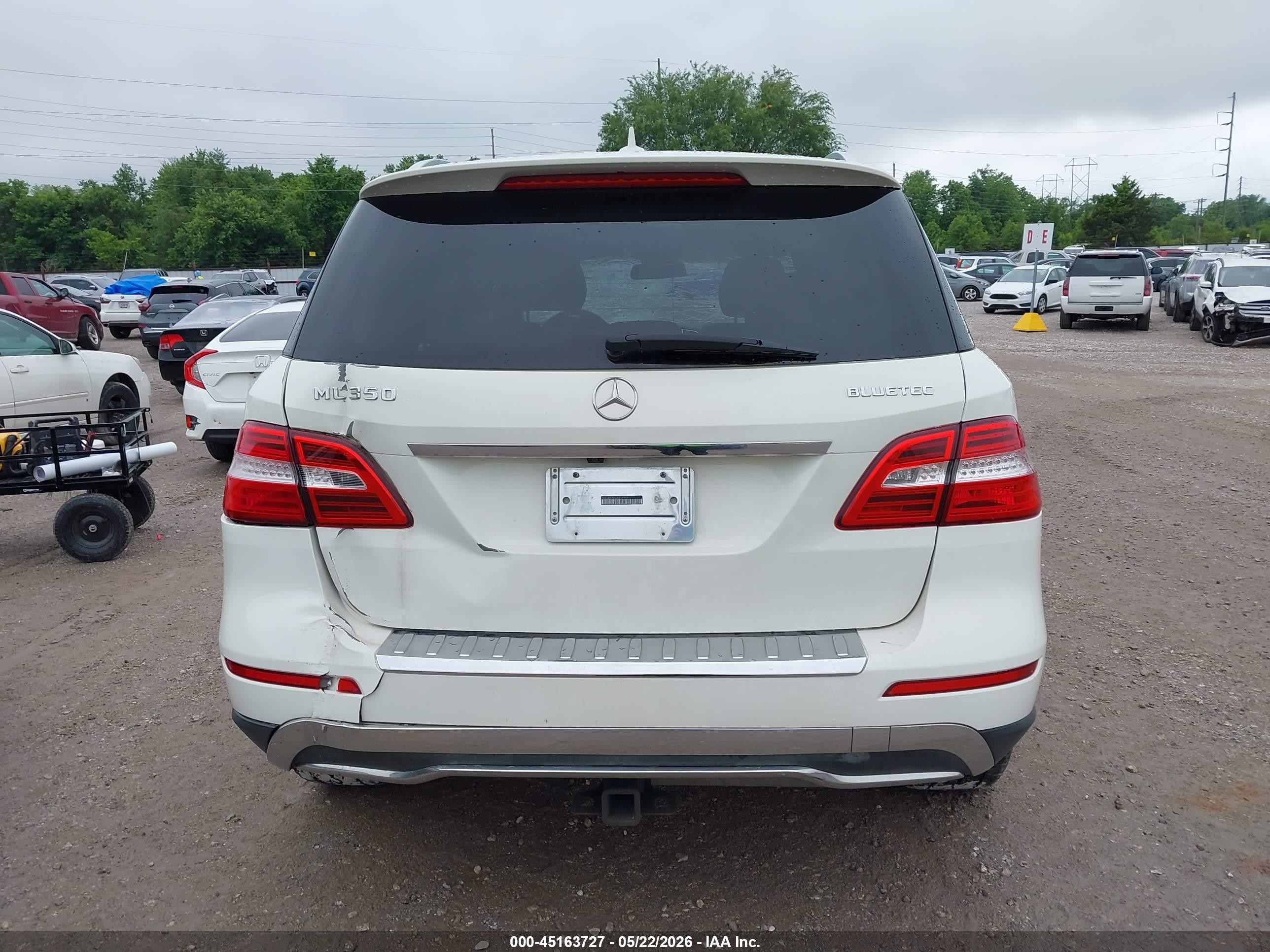 2012 Mercedes-benz Ml 350 Bluetec 4matic Белый vin: 4JGDA2EB0CA011949