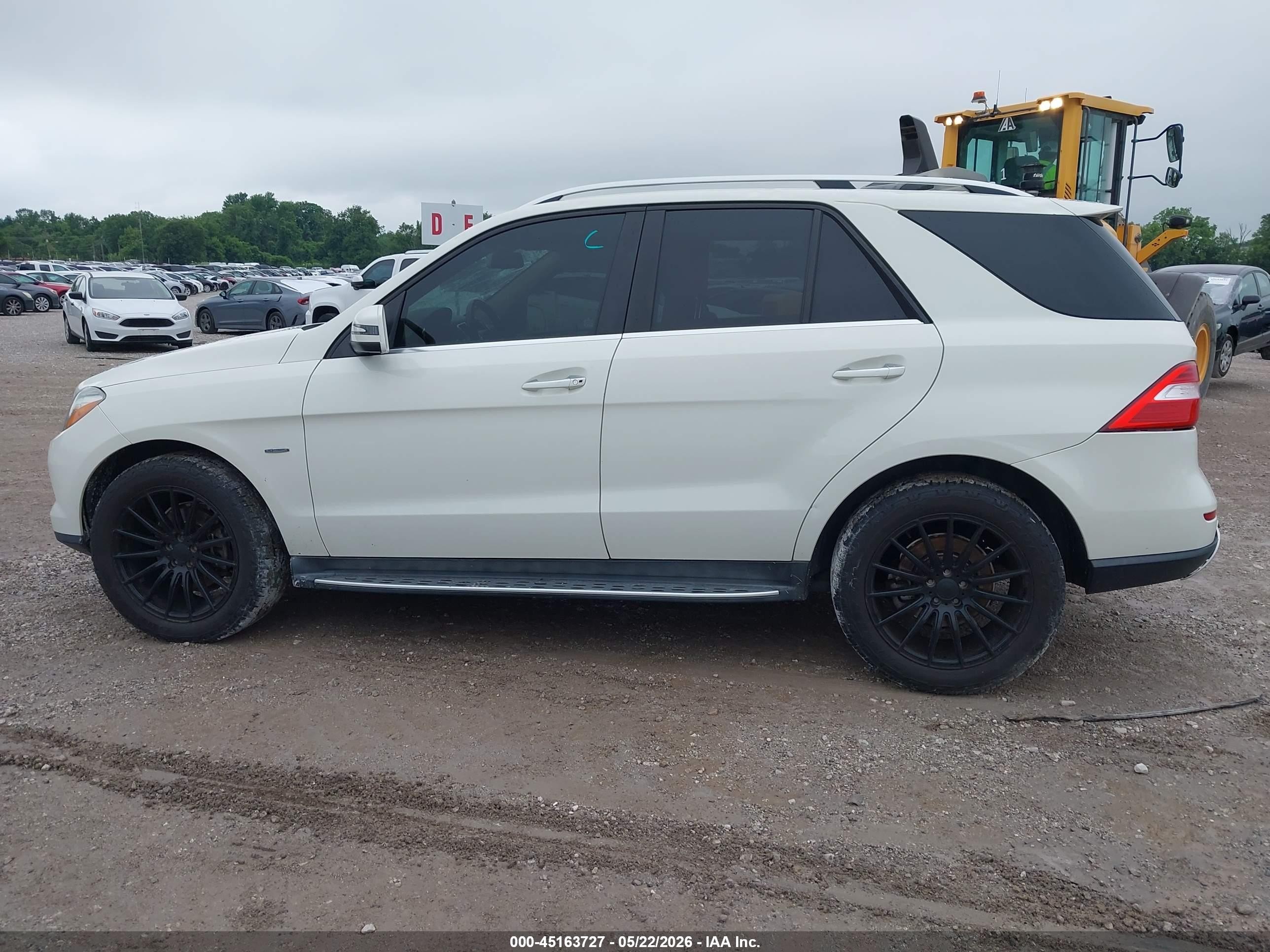 2012 Mercedes-benz Ml 350 Bluetec 4matic Белый vin: 4JGDA2EB0CA011949