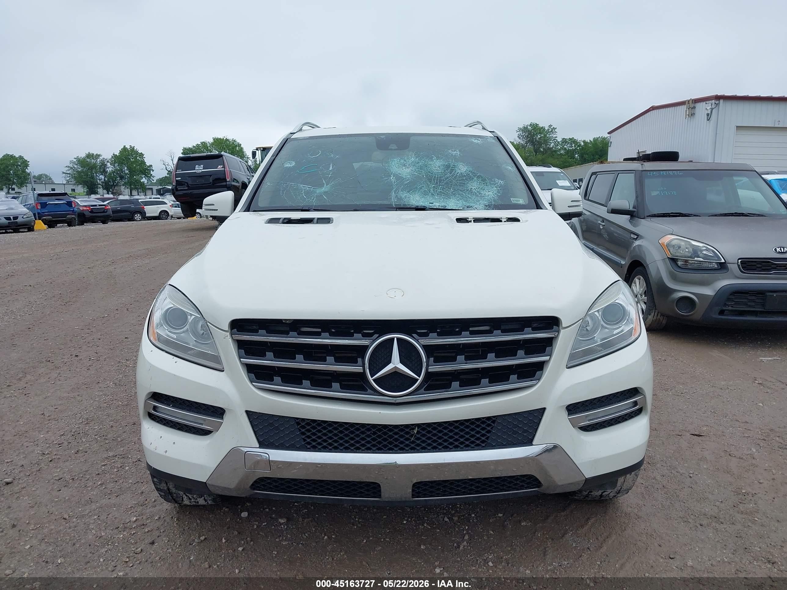 2012 Mercedes-benz Ml 350 Bluetec 4matic Белый vin: 4JGDA2EB0CA011949