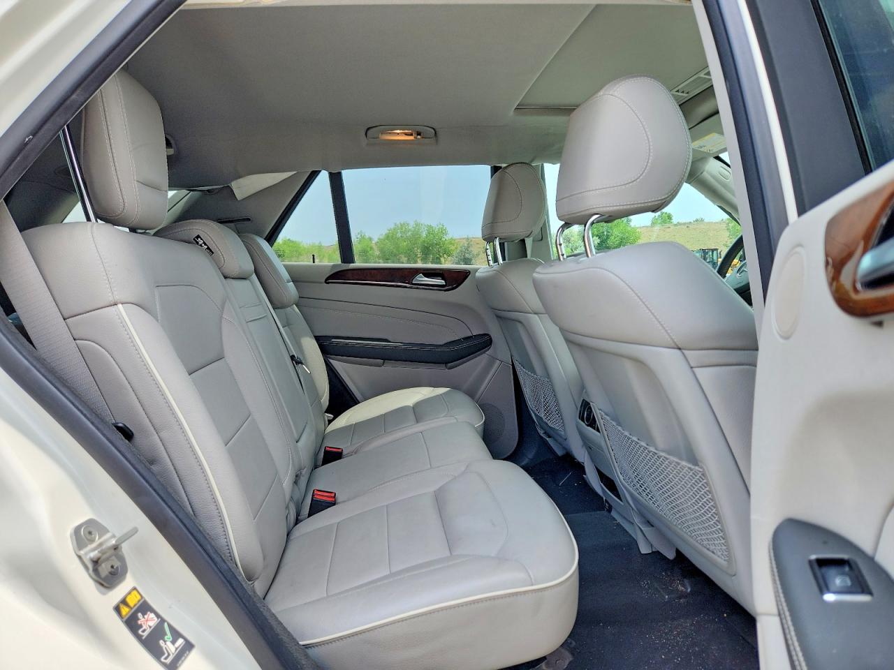 2012 Mercedes-benz Ml 350 Bluetec White vin: 4JGDA2EB1CA086188