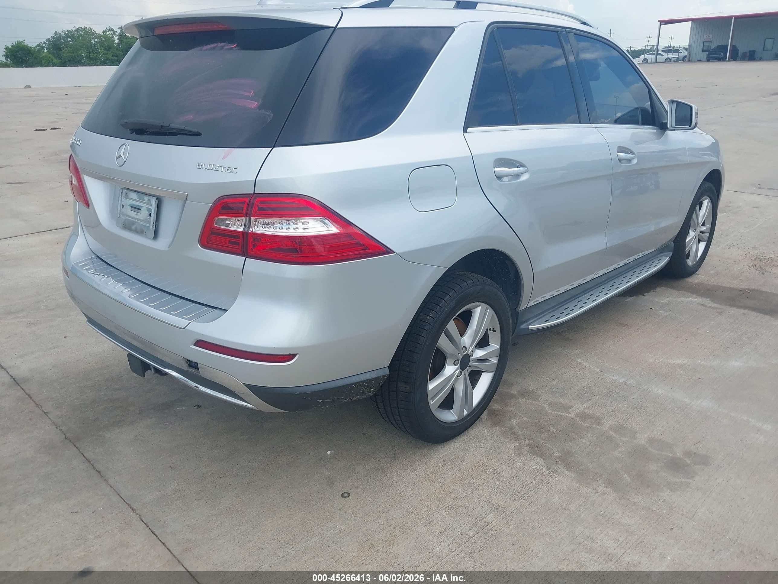 2012 Mercedes-benz Ml 350 Bluetec 4matic Серебряный vin: 4JGDA2EB2CA025237