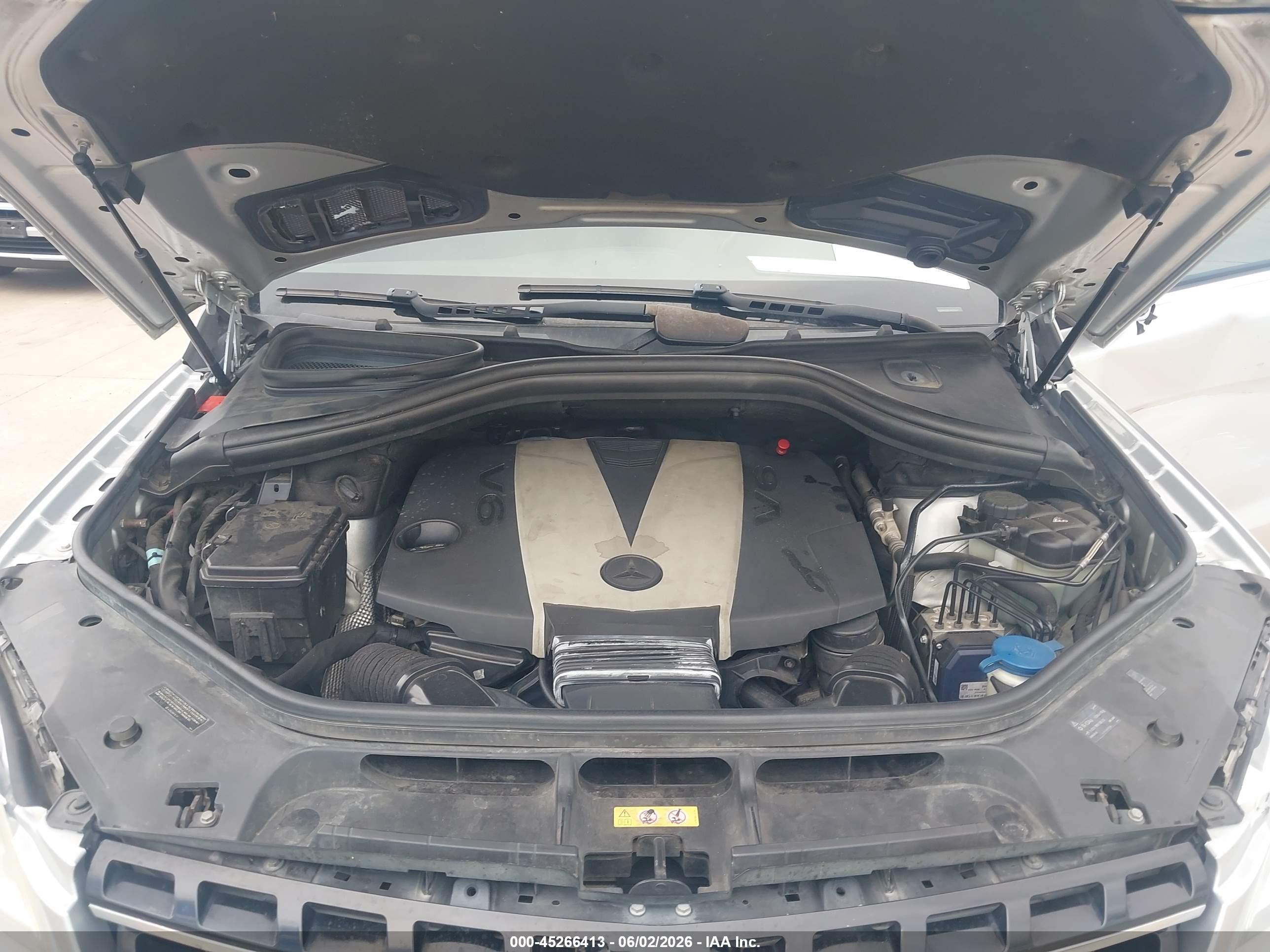 2012 Mercedes-benz Ml 350 Bluetec 4matic Серебряный vin: 4JGDA2EB2CA025237