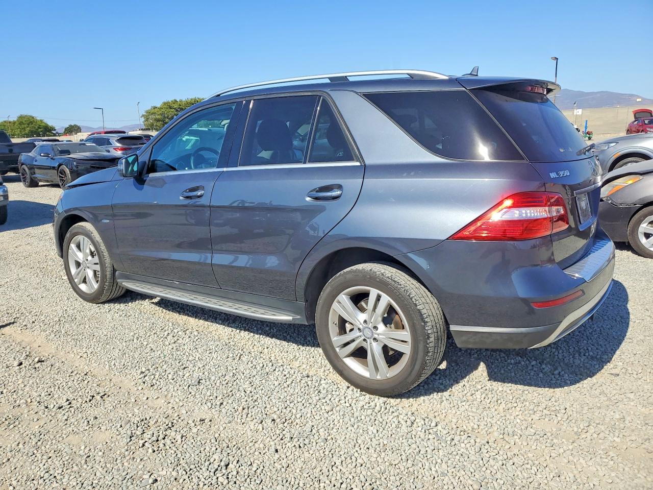 2012 Mercedes-benz Ml 350 Bluetec Black vin: 4JGDA2EB2CA053930