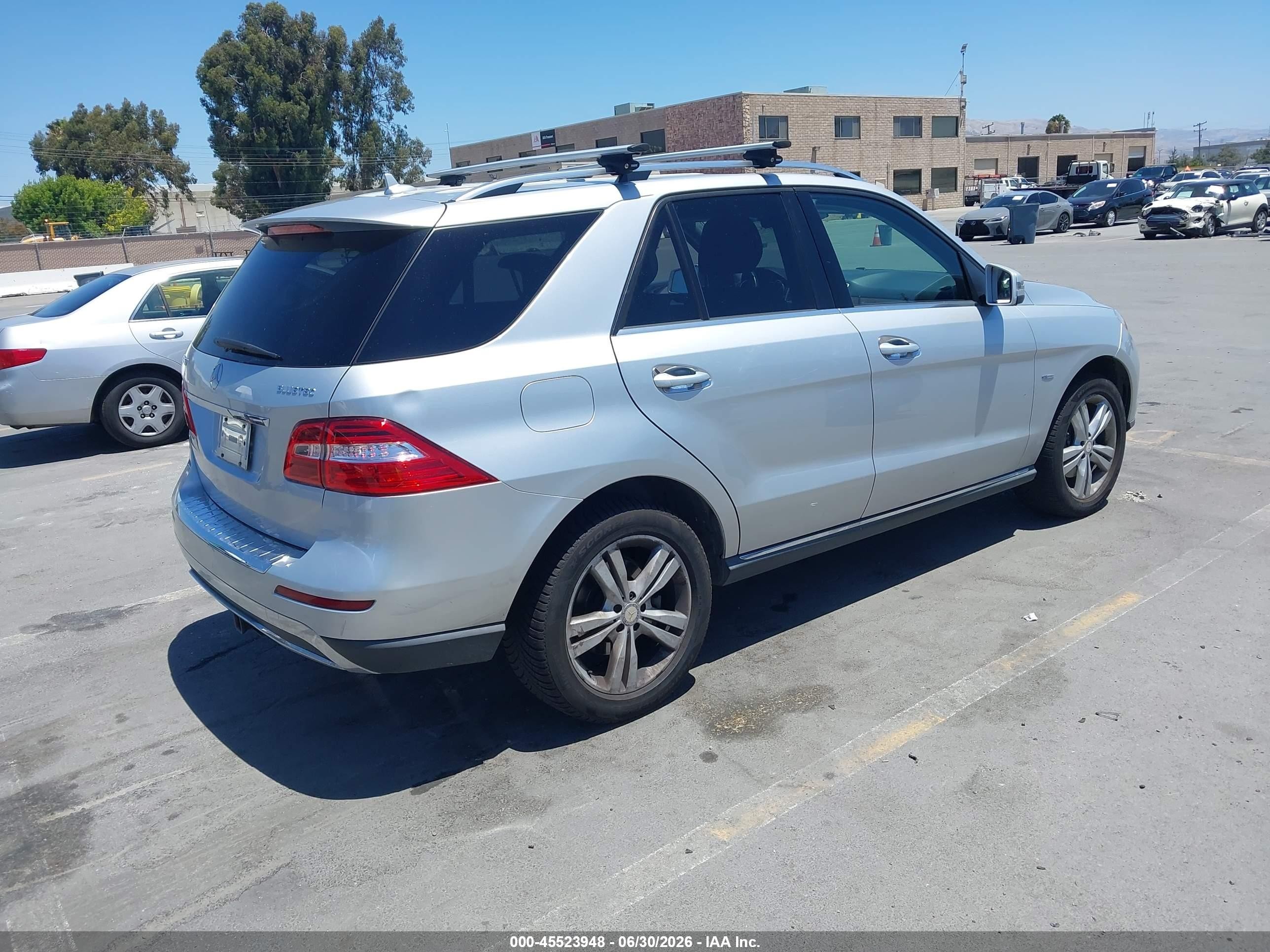 2012 Mercedes-benz Ml 350 Bluetec 4matic Silver vin: 4JGDA2EB2CA070260