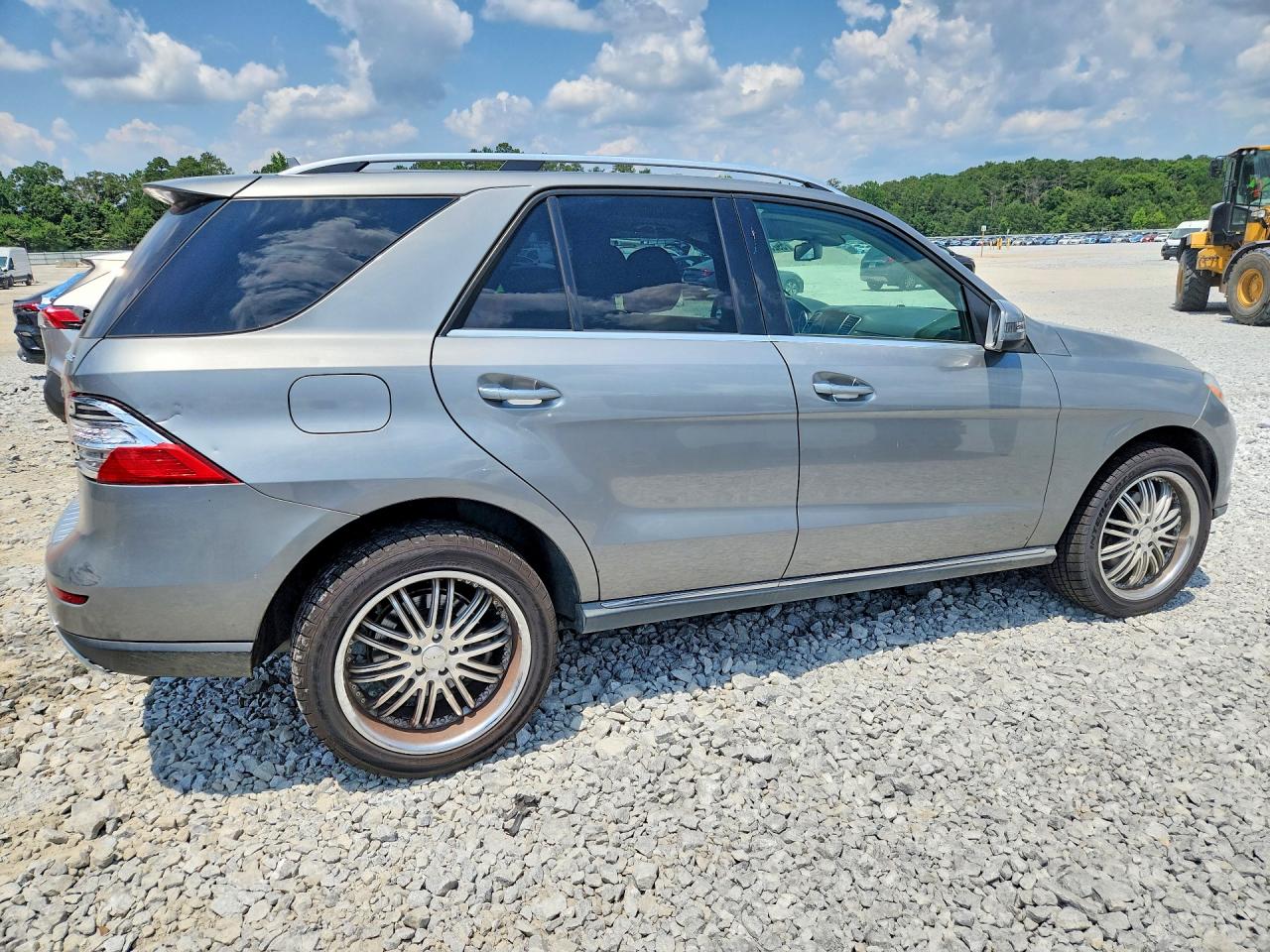 2014 Mercedes-benz Ml 350 Bluetec Silver vin: 4JGDA2EB2EA319899