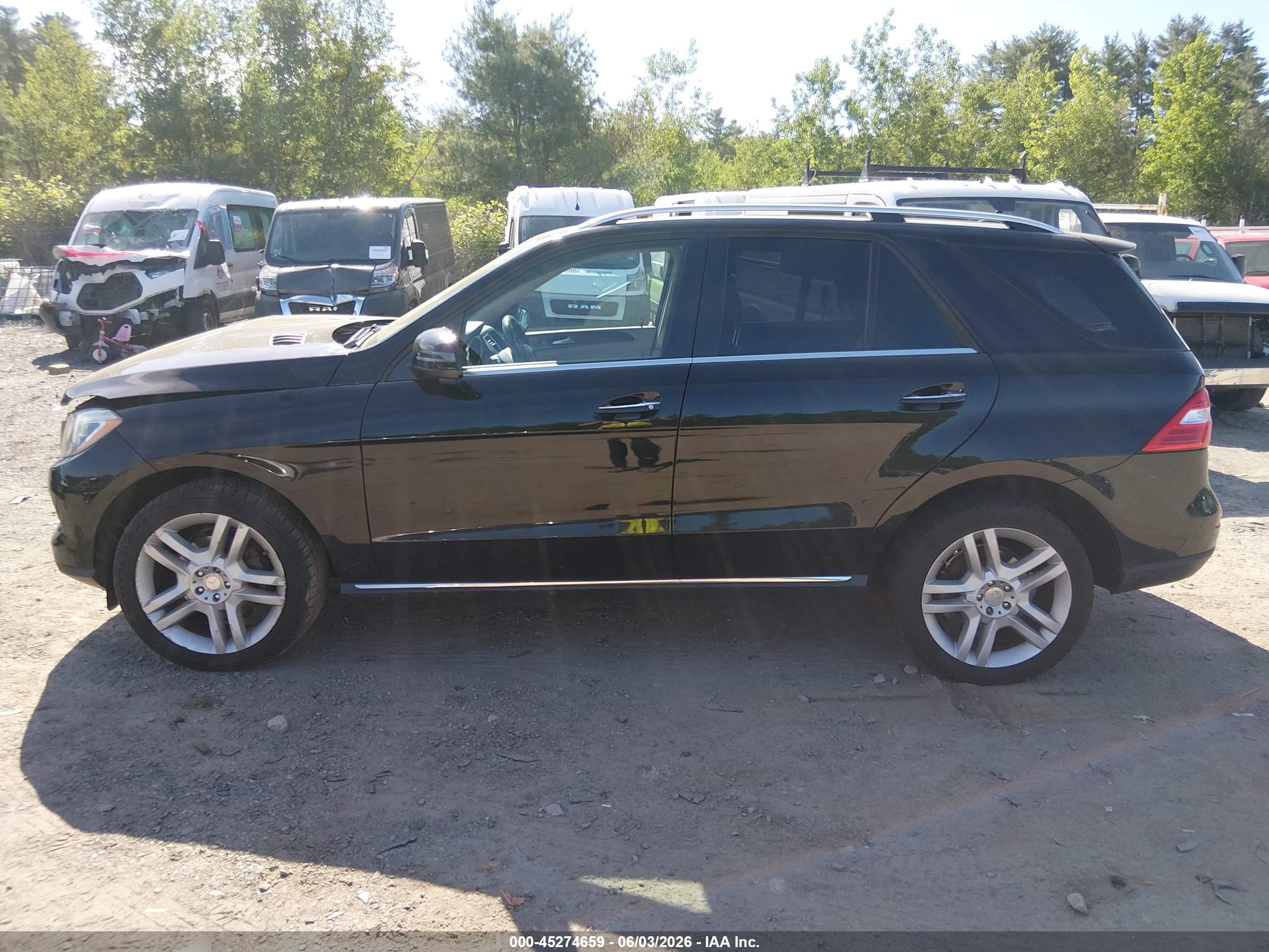 2014 Mercedes-benz Ml 350 Bluetec 4matic Black vin: 4JGDA2EB2EA370559