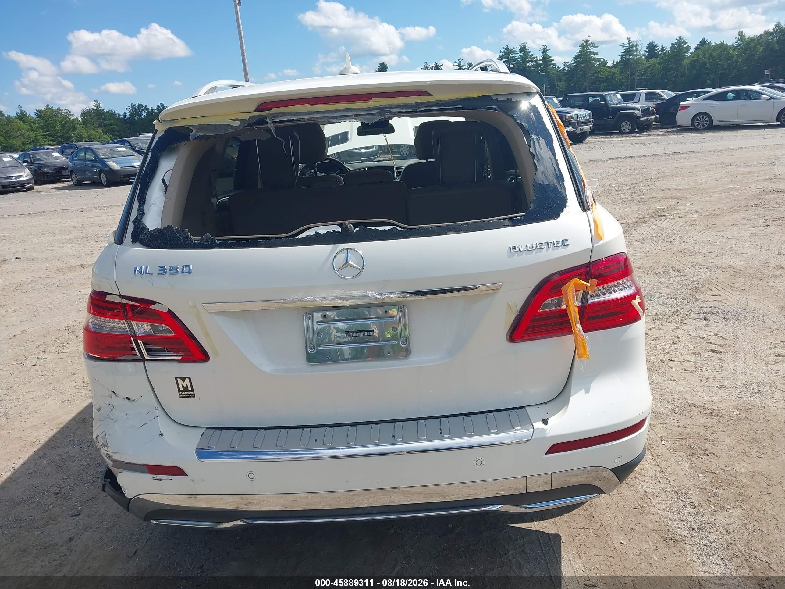 2013 Mercedes-benz Ml 350 Bluetec 4matic White vin: 4JGDA2EB4DA137555