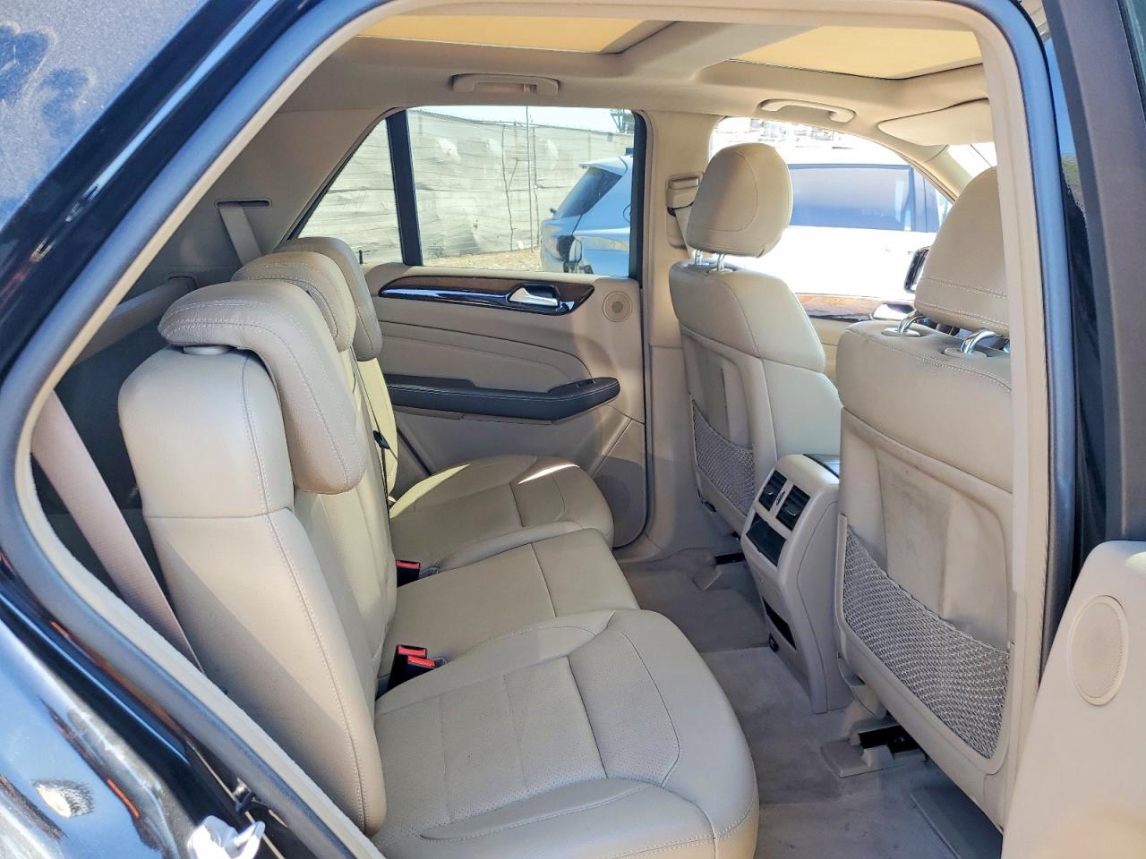 2014 Mercedes-benz Ml 350 Bluetec Черный vin: 4JGDA2EB4EA318673