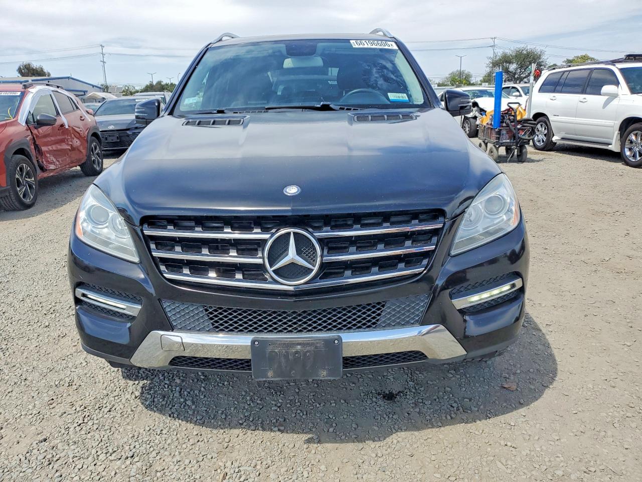 2012 Mercedes-benz Ml 350 Bluetec Black vin: 4JGDA2EB5CA022851