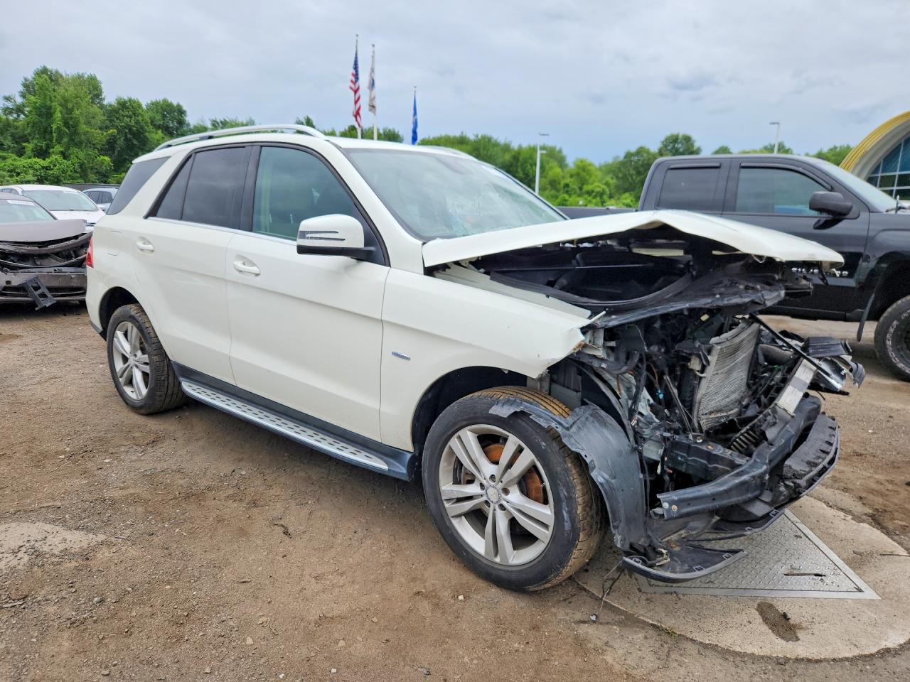 2012 Mercedes-benz Ml 350 Bluetec White vin: 4JGDA2EB5CA031257