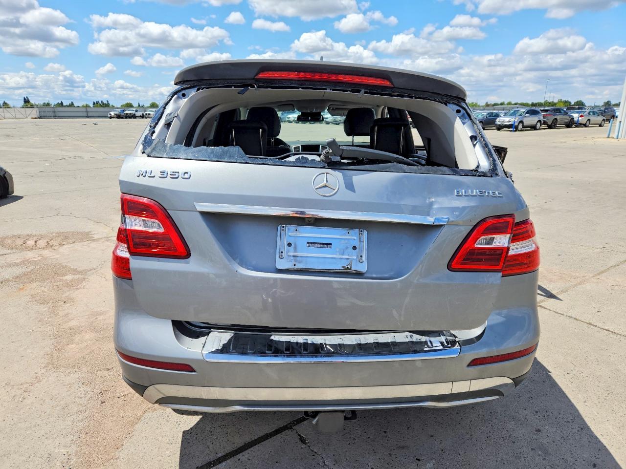 2012 Mercedes-benz Ml 350 Bluetec Silver vin: 4JGDA2EB5CA074254
