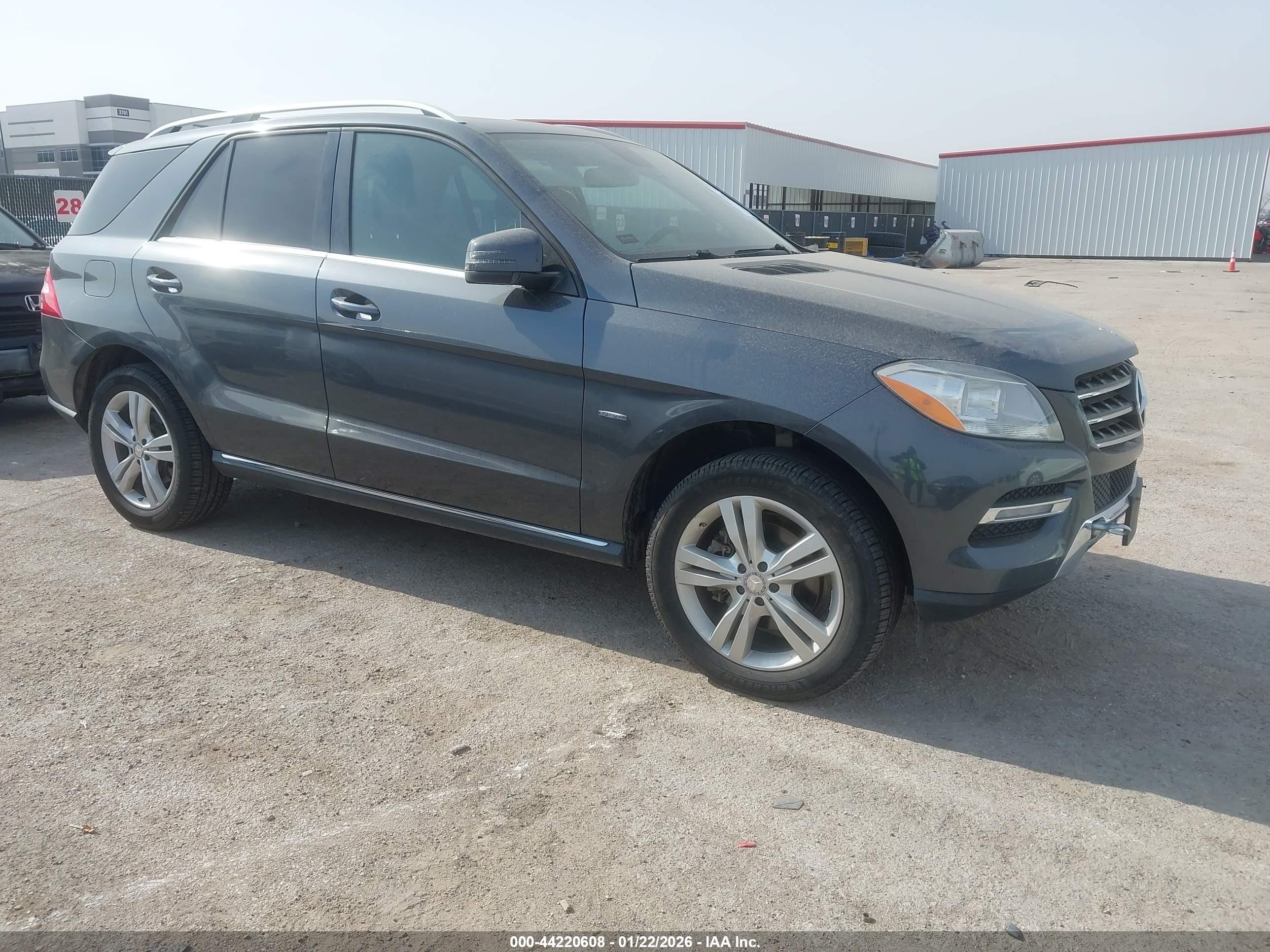 4JGDA2EB5CA093516