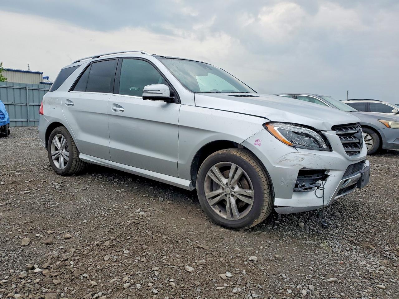 2015 Mercedes-benz Ml 350 Bluetec Silver vin: 4JGDA2EB5FA569042