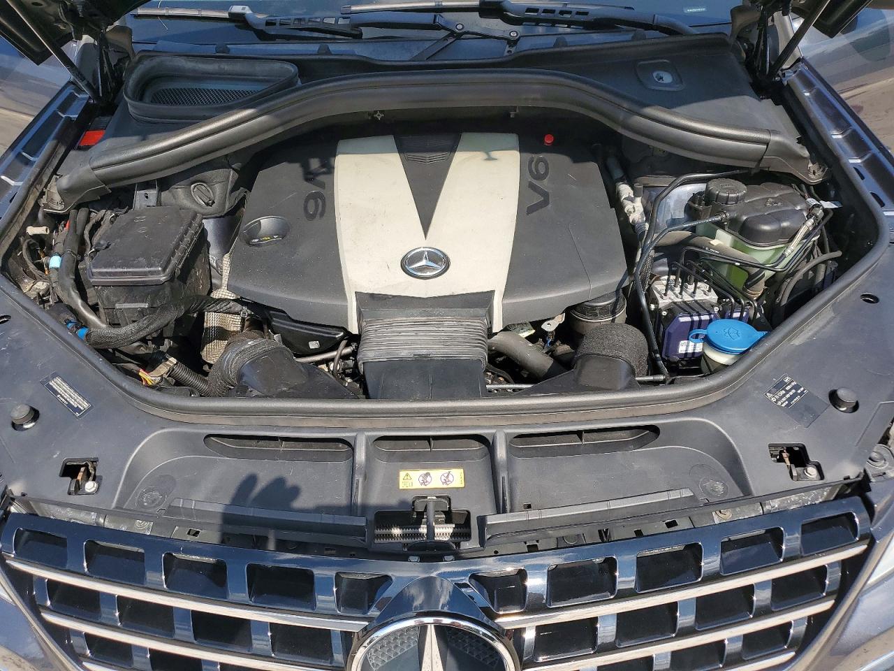 2012 Mercedes-benz Ml 350 Bluetec Серый vin: 4JGDA2EB6CA016167