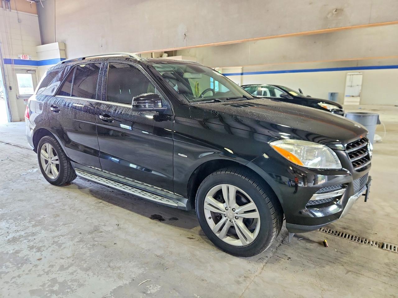 2012 Mercedes-benz Ml 350 Bluetec Black vin: 4JGDA2EB6CA023152