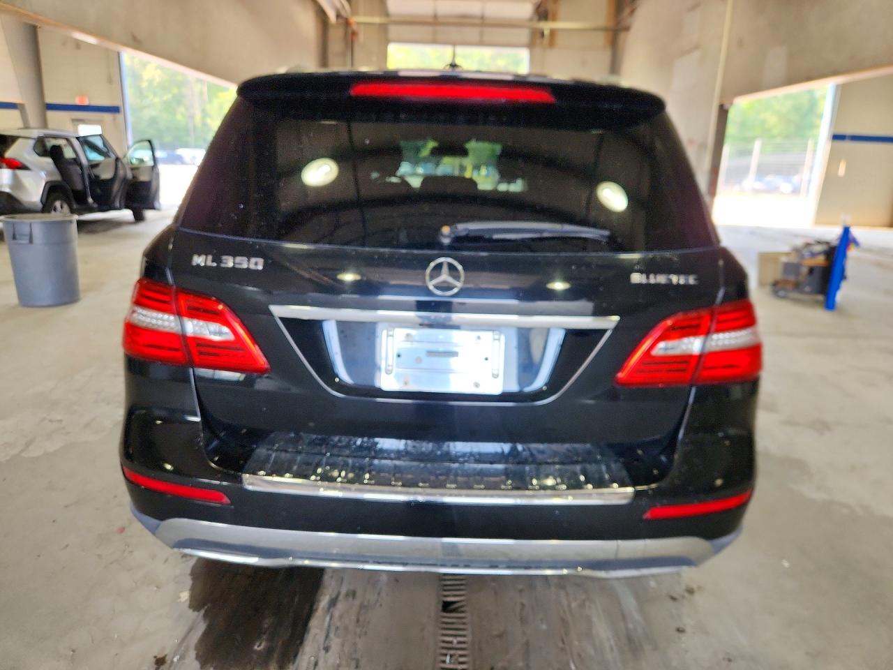 2012 Mercedes-benz Ml 350 Bluetec Black vin: 4JGDA2EB6CA023152