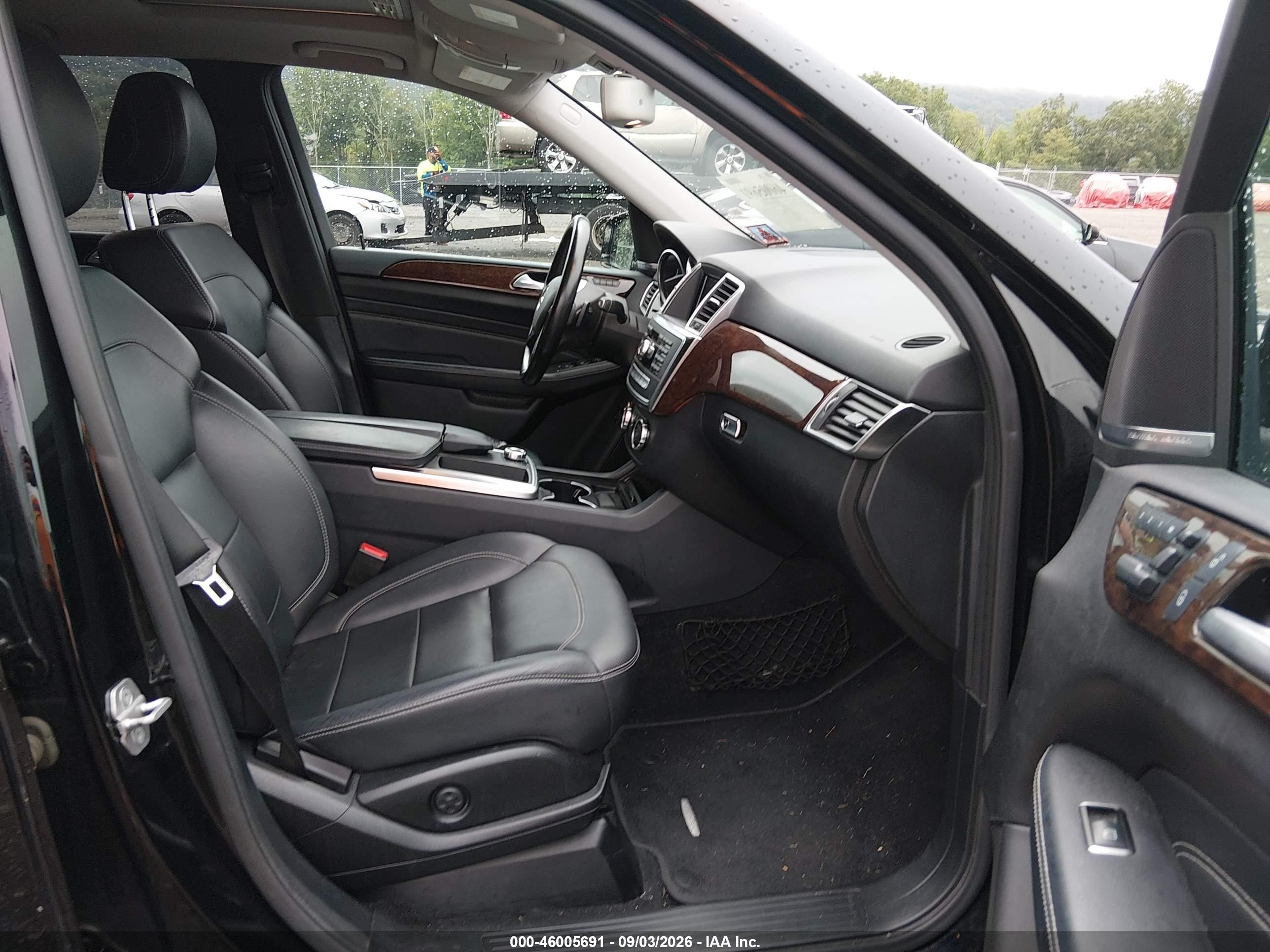 2012 Mercedes-benz Ml 350 Bluetec 4matic Black vin: 4JGDA2EB7CA023595
