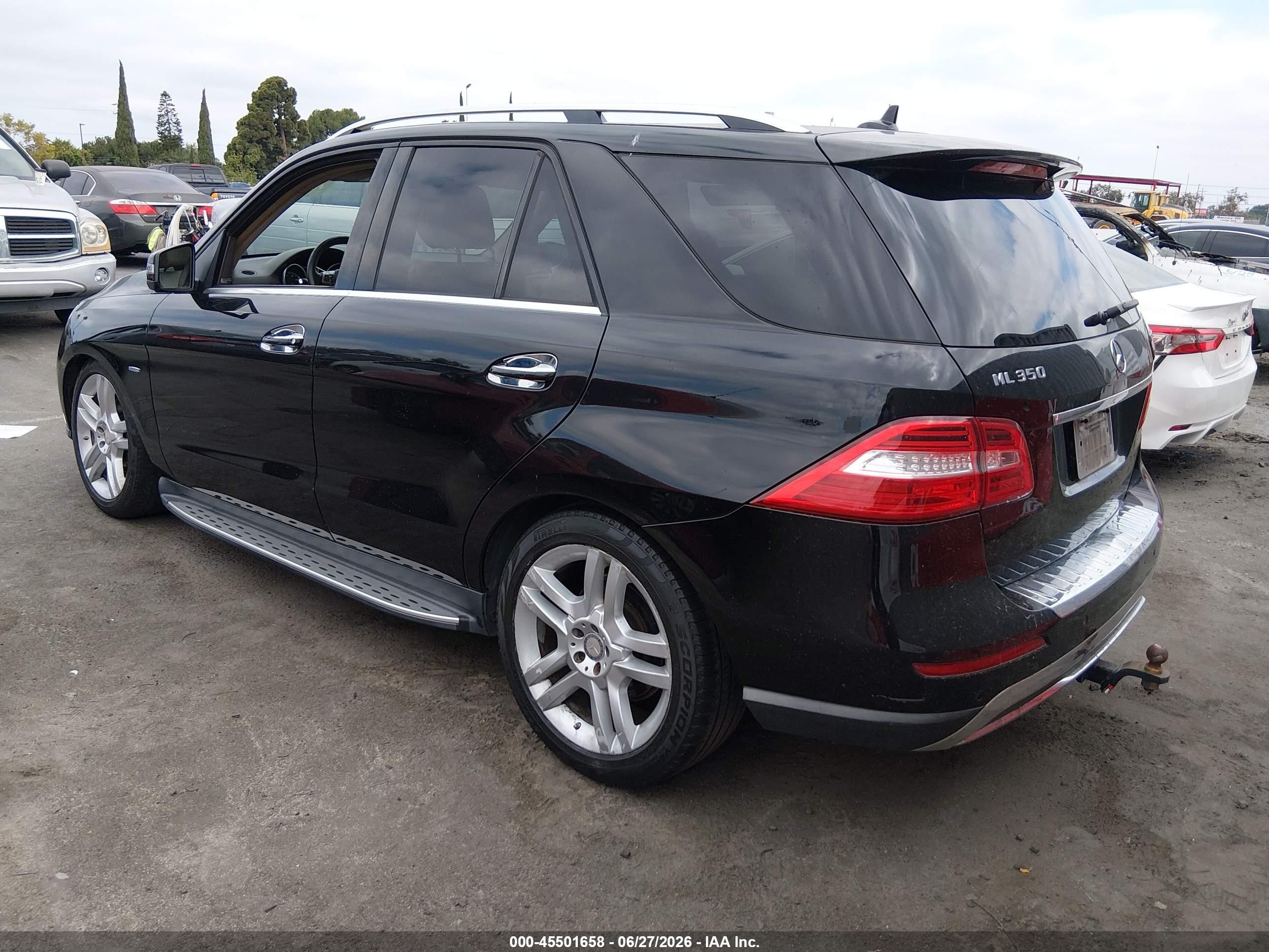 2012 Mercedes-benz Ml 350 Bluetec 4matic Черный vin: 4JGDA2EB7CA054748