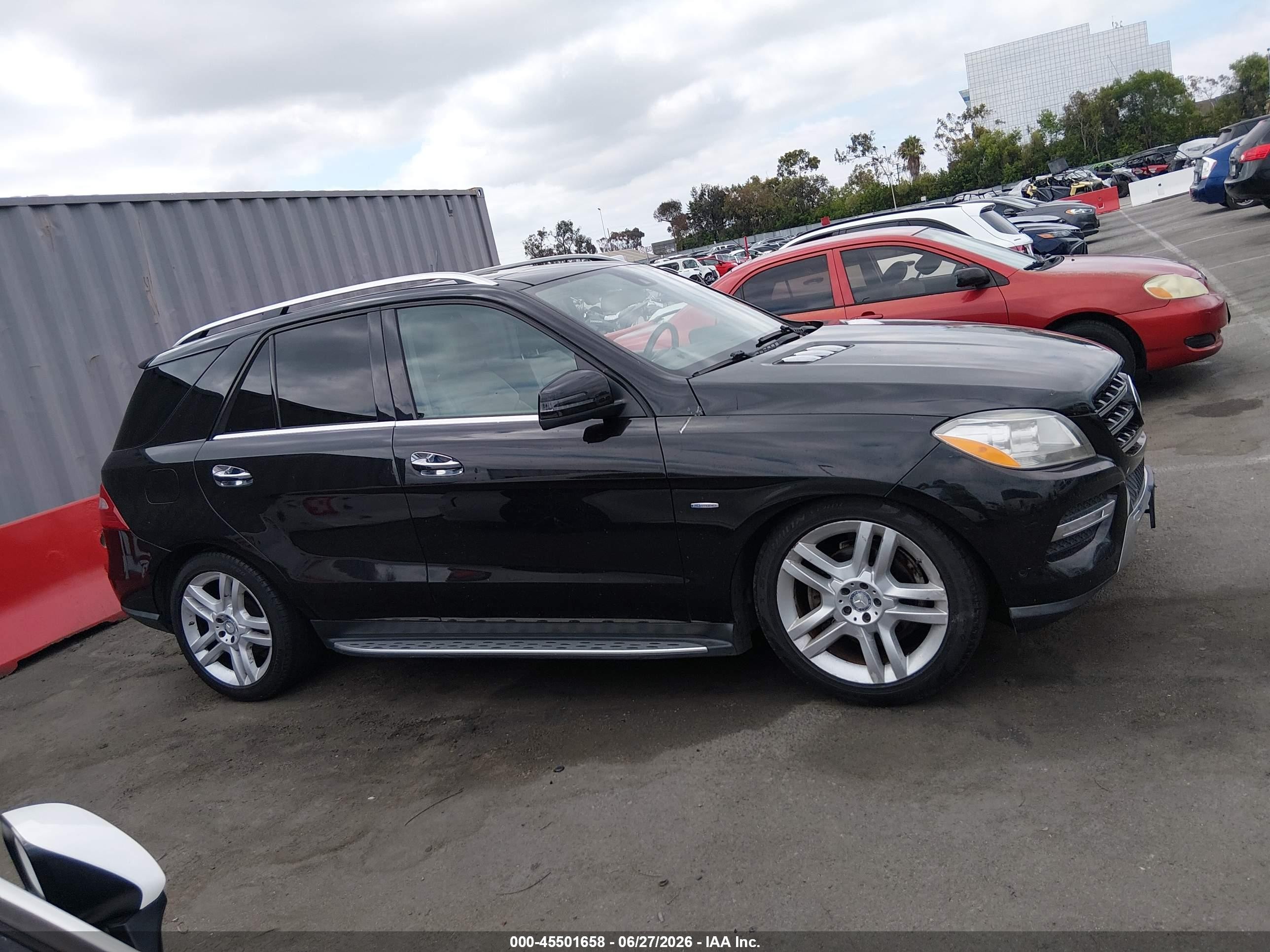 2012 Mercedes-benz Ml 350 Bluetec 4matic Черный vin: 4JGDA2EB7CA054748