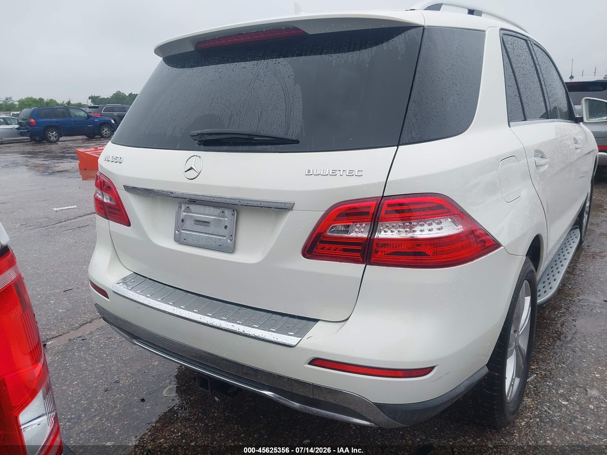 2013 Mercedes-benz Ml 350 Bluetec 4matic Champagne vin: 4JGDA2EB7DA182313