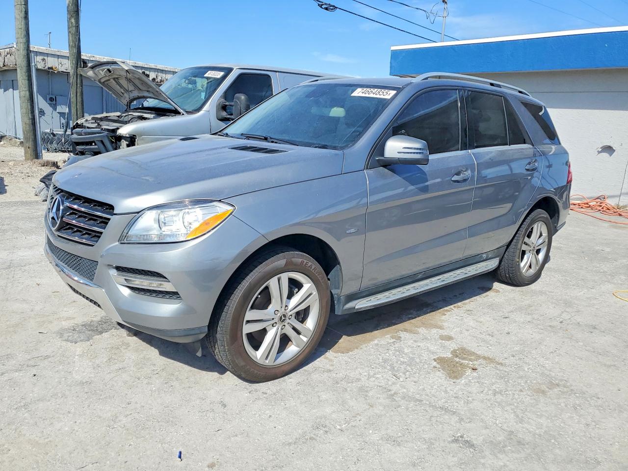 4JGDA2EB8CA005851