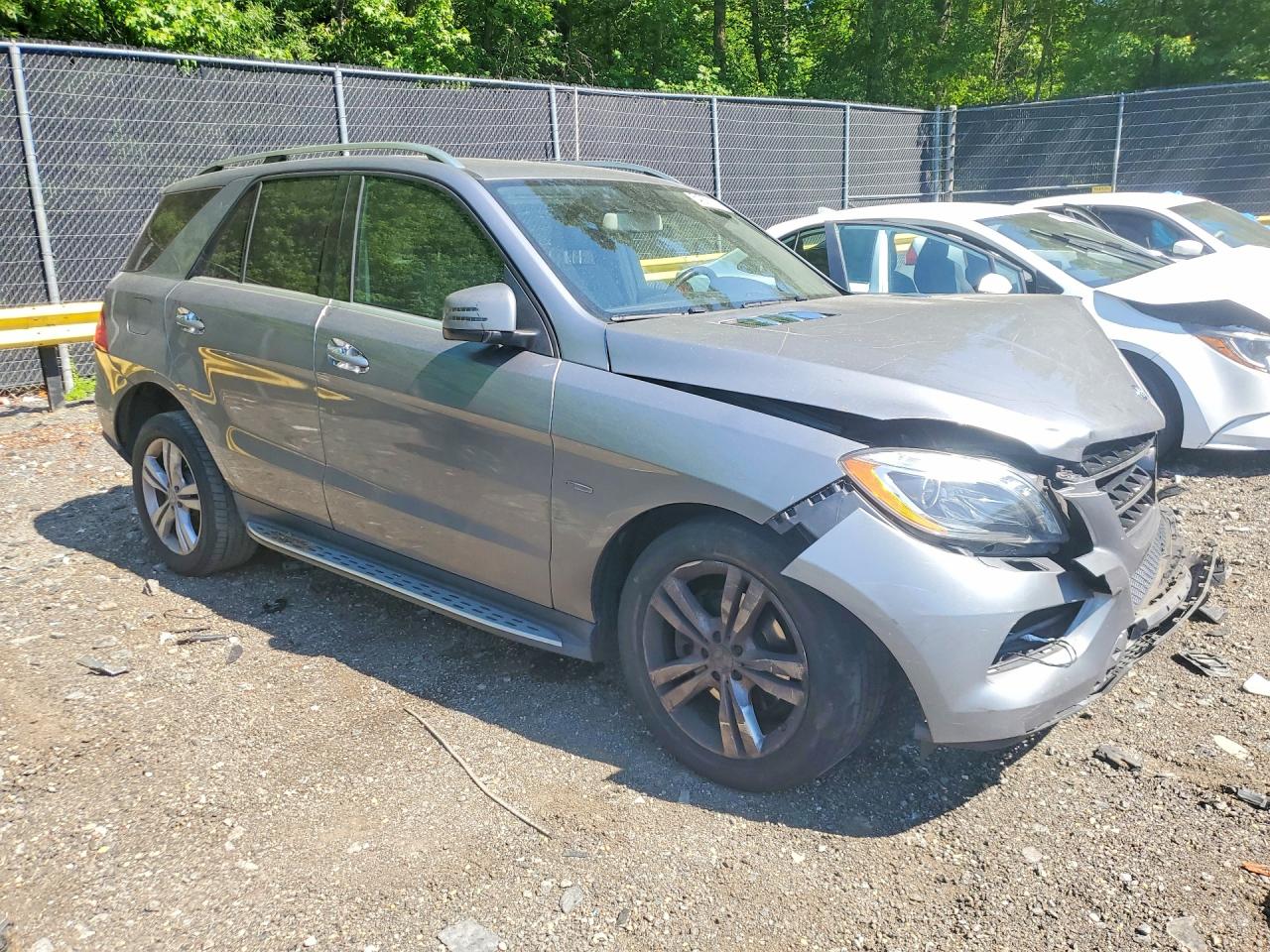 2012 Mercedes-benz Ml 350 Bluetec Silver vin: 4JGDA2EB8CA079223
