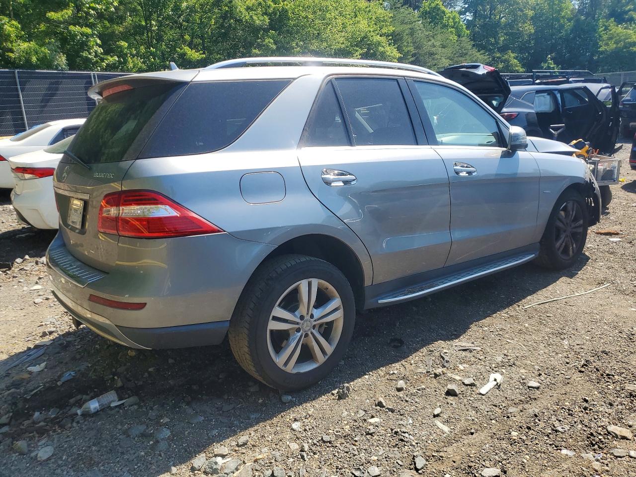 2012 Mercedes-benz Ml 350 Bluetec Silver vin: 4JGDA2EB8CA079223