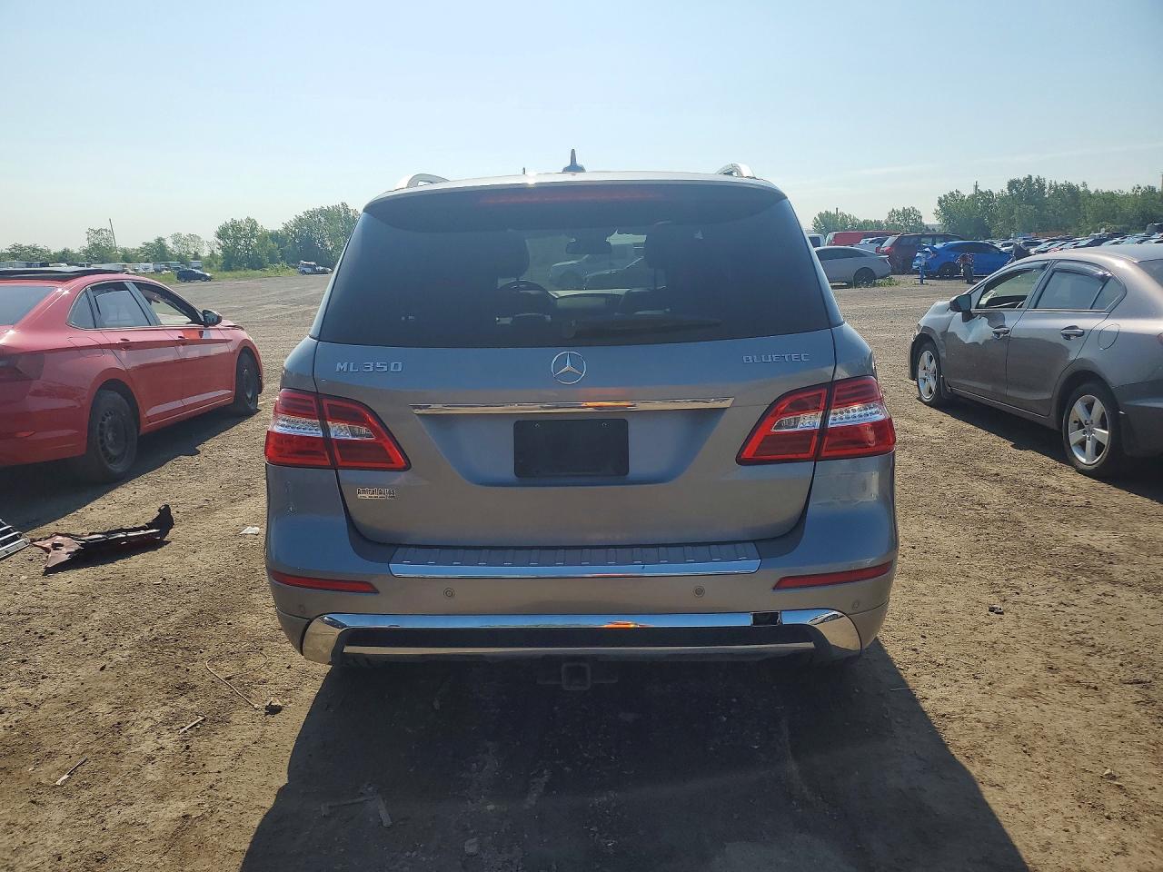 2014 Mercedes-benz Ml 350 Bluetec Серебряный vin: 4JGDA2EB8EA427265